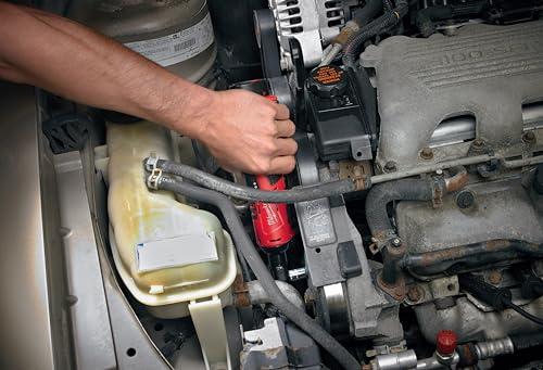 Milwaukee 2457-20 M12 3/8 Aku-Ratschenvõti (Ainult tööriist) – kasutusnäide