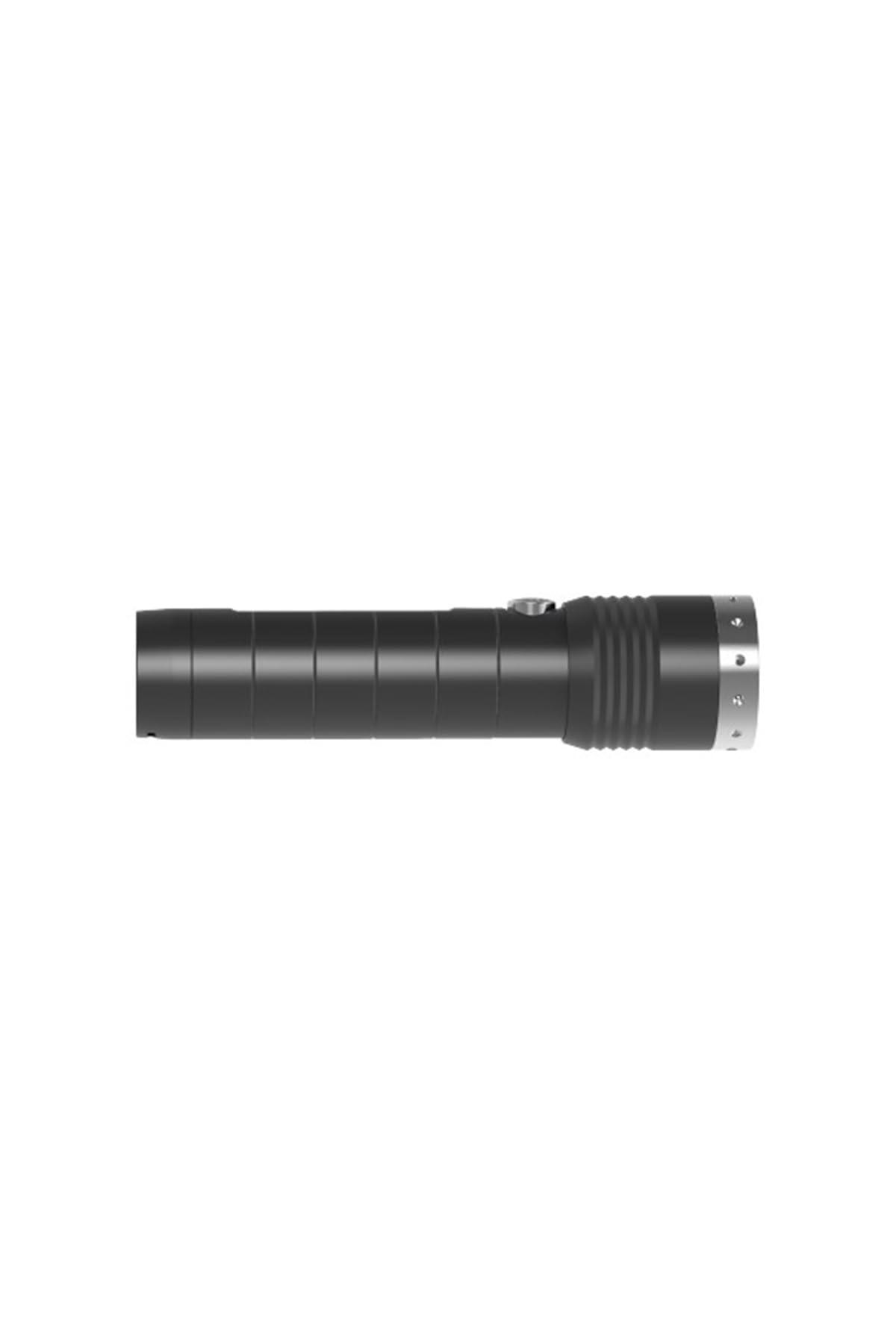Ledlenser MT14 LED taskulamp, laetav, fokusseeritav, 1000 luumenit Boost režiimis, 320 meetri valguskaugus, 192 tundi valgustusaega – pakend ja tarvikud