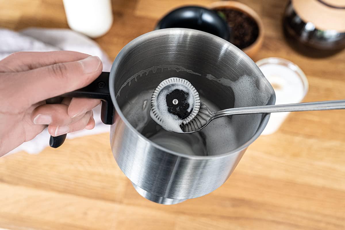 Cloer 7789 induktsioonpiimavahusti, 600ml piimavaht 450ml piimast, 500ml kuuma šokolaadi, 800ml anum, magnetiline vahustamispool, roostevabast terasest kann, nõudepesumasinas pestav – pilt 7