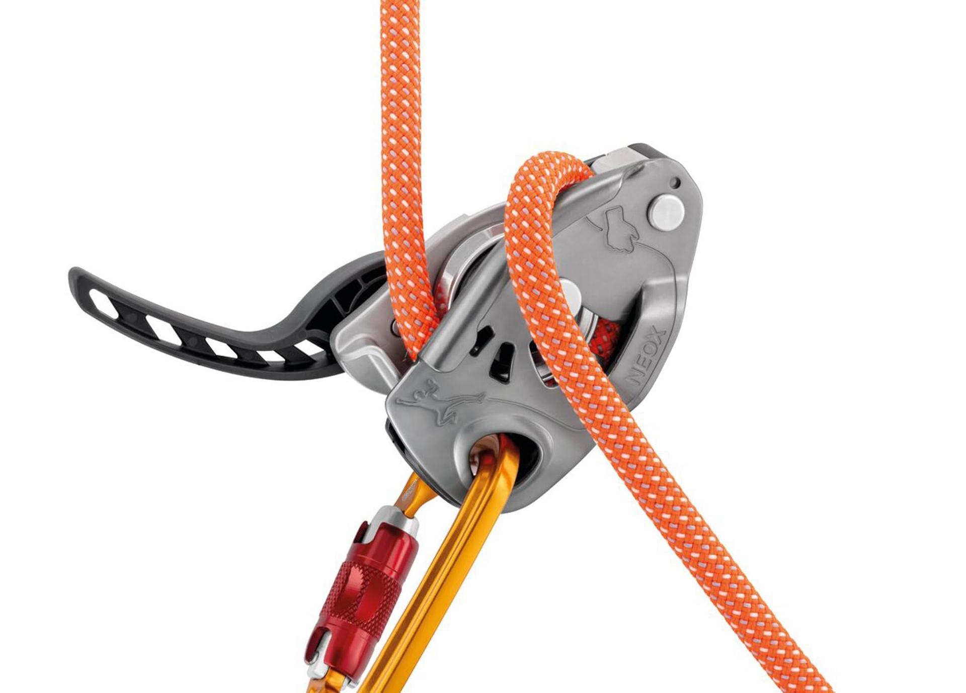 PETZL Neox – Turvaline ja sujuv köiesidumisseade – kasutusnäide