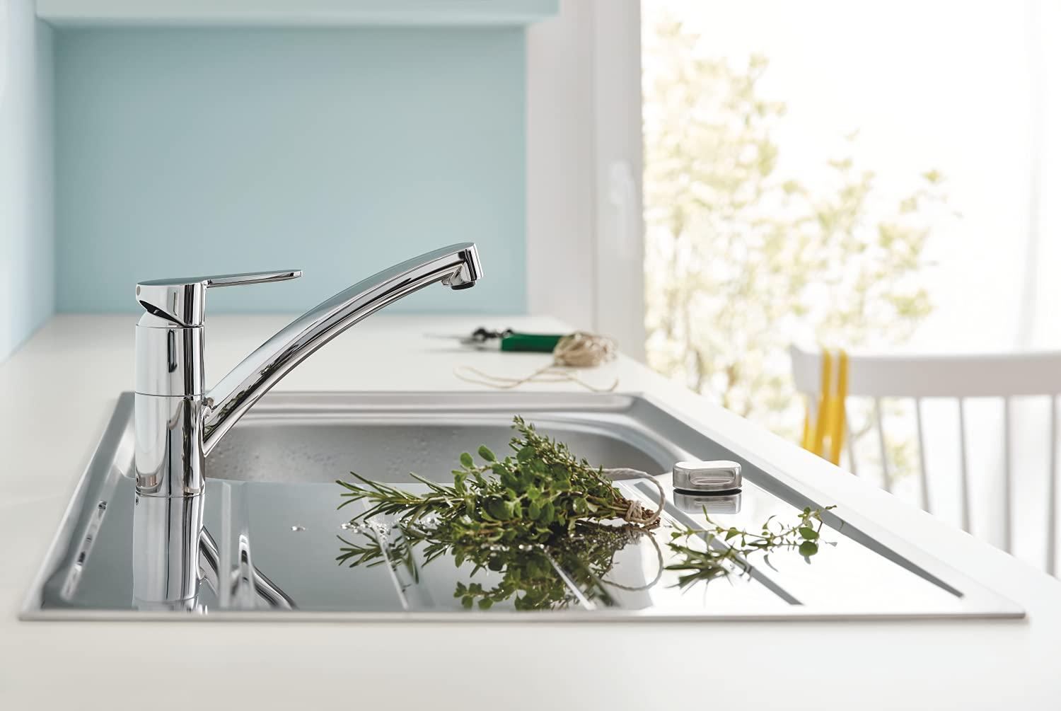 GROHE StartEco – Ühe käepidemega köögisegisti (140° pöördenurk, vastupidav pind, madal väljalase), kroom, 31685000 – pakend ja tarvikud