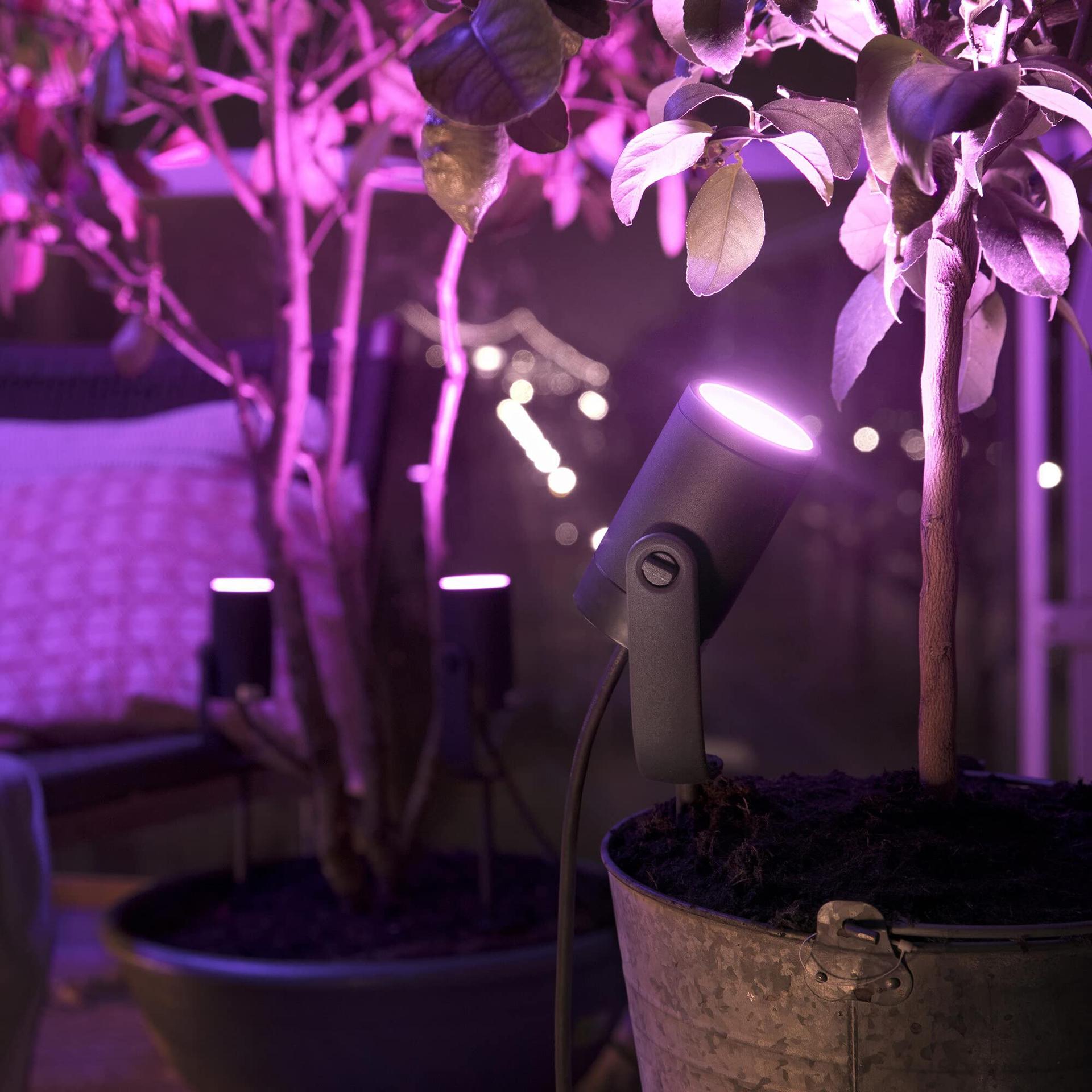Philips Hue White & Color Ambiance Lily aiavalgusti standardkomplekt 40W adapteriga (590 lm), hämardatav välisvalgusti 16 miljoni värviga, nutikas valguse juhtimine häälkäskluse või rakenduse kaudu, must, 1 tk – pilt 7