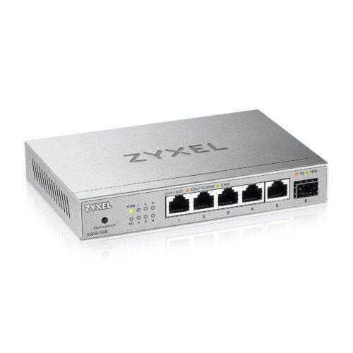 Zyxel 5-pordiline PoE 2.5G Multi-Gig hallatamatu switch | 1 x 10G SFP+ | Laua- või seinakinnitusega [XMG-105HP]