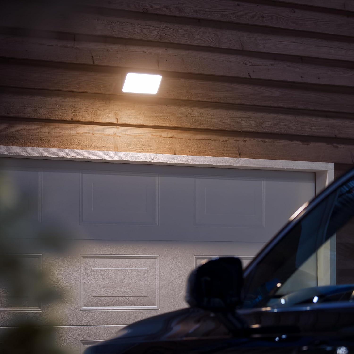 Philips Hue White Welcome välisvalgusti (2.600 lm), hämardatav õue seinavalgusti Hue valgustussüsteemiga, soe kuni külmvalge valgus, nutikas valgusjuhtimine hääle ja rakenduse kaudu, must – lisavaade
