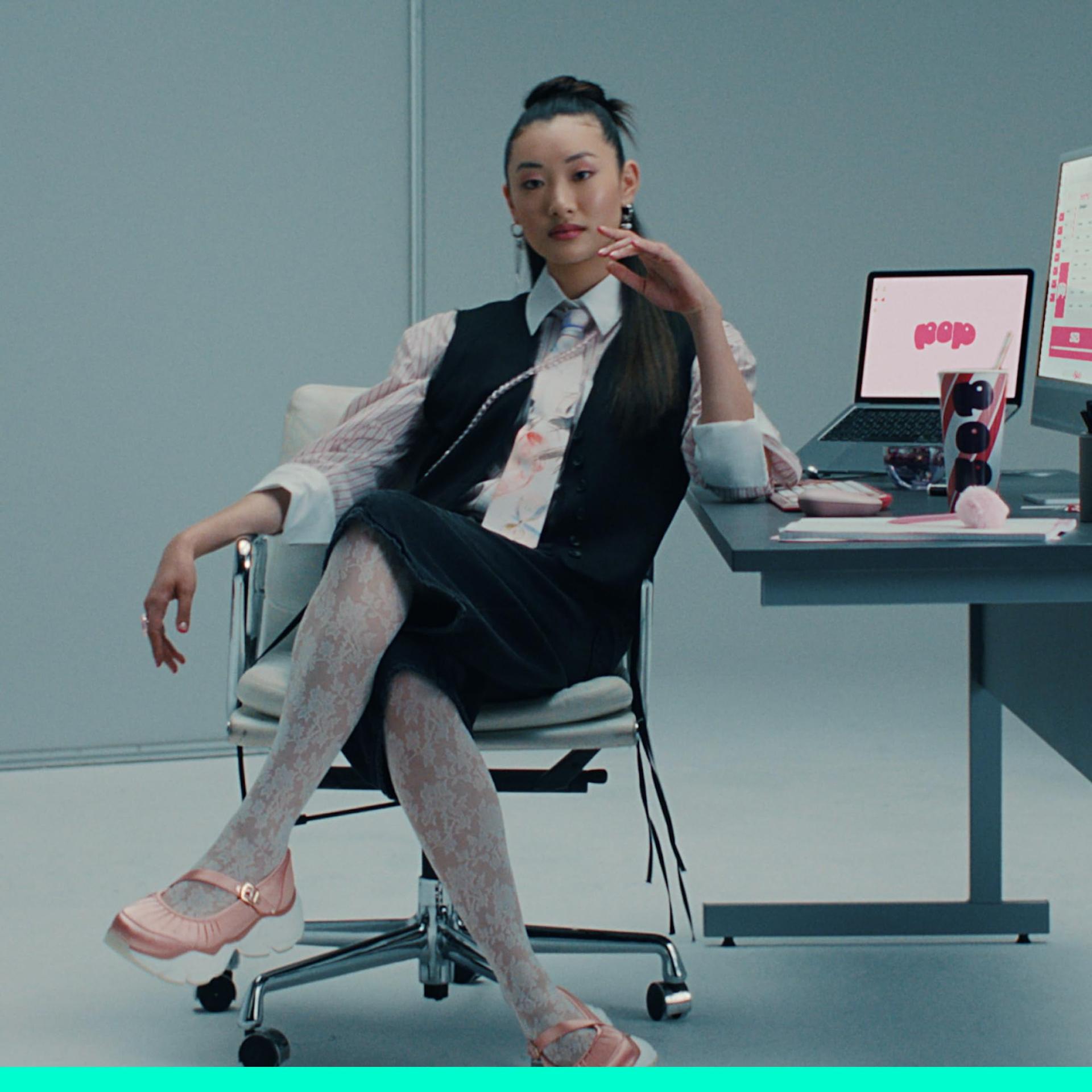 Logitech POP ICON KOMBO, Bluetooth-klaviatuuri ja hiire komplekt, mugav trükkimine, programmeeritavad klahvid, vaiksed klõpsud, Easy-Switch kuni 3 seadmele, Saksa QWERTZ-paigutus – Roosa – pilt 8