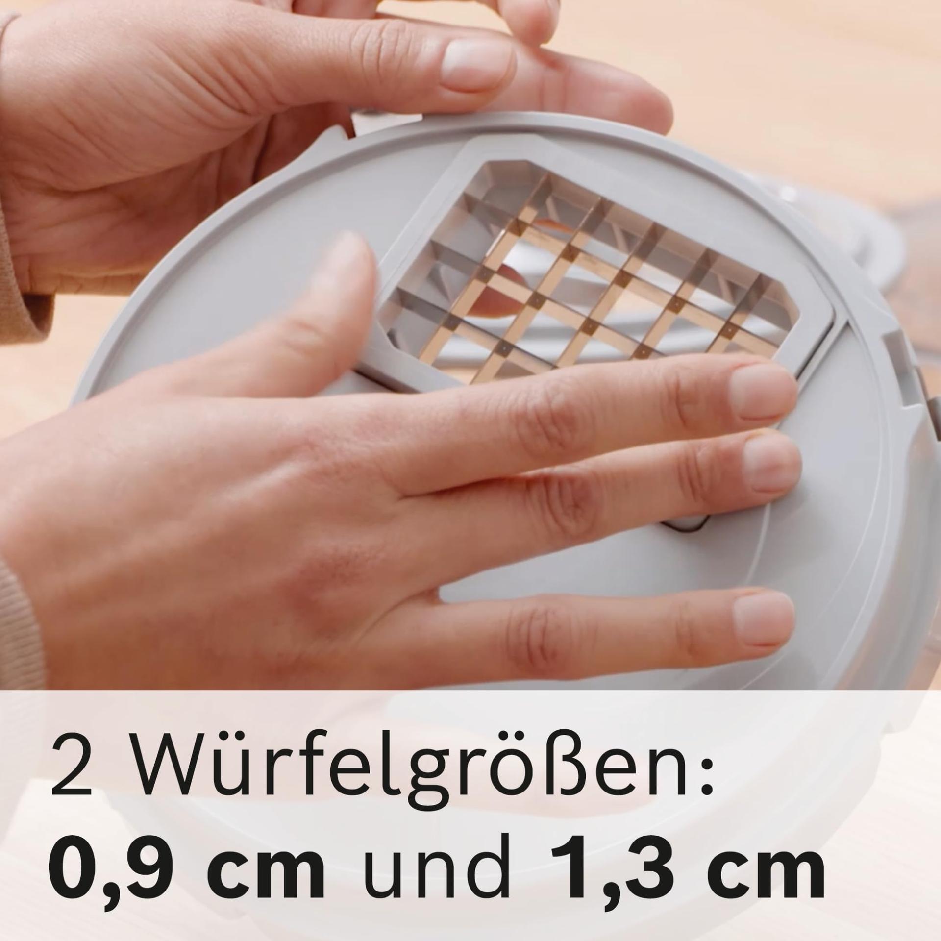 Bosch Würfelschneider MUZ5CC2 – Kiire ja ühtlane tükeldamine, 2 erinevat kuubikusuurust, nõudepesumasinas pestav, sobib Bosch Serie 4 köögikombainidele – pakend ja tarvikud