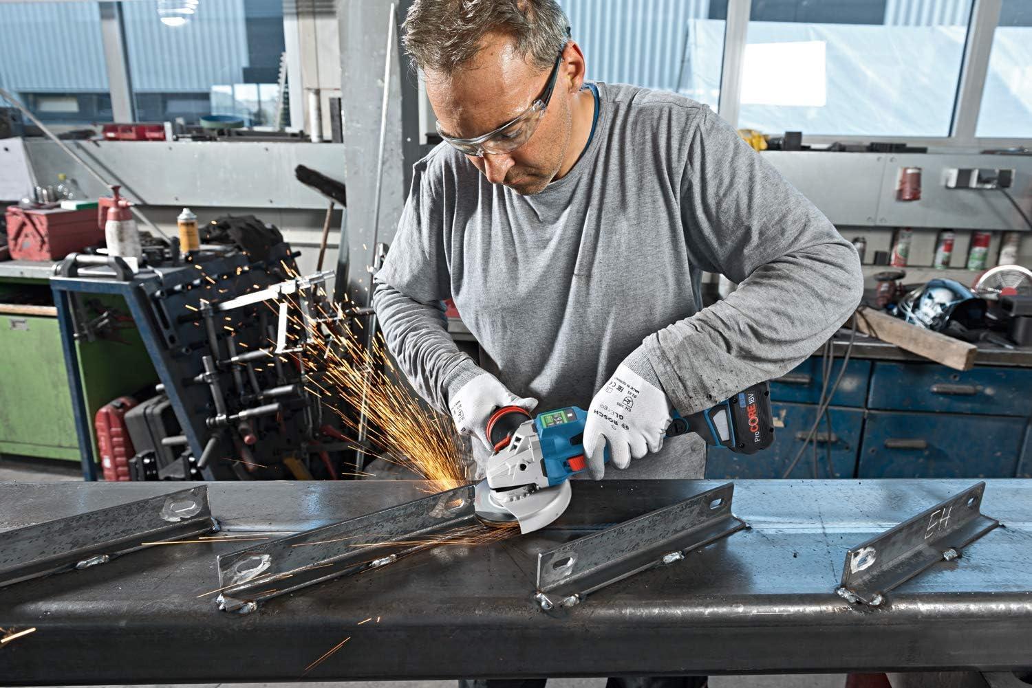 Bosch Professional 18V süsteem BITURBO nurklihvija GWS 18V-15 SC (sh kinnitusäärik, kaitsekate, lisakäepide, kiirpingutusmutter, L-BOXX, ilma akuta/laadijata) – kasutusnäide