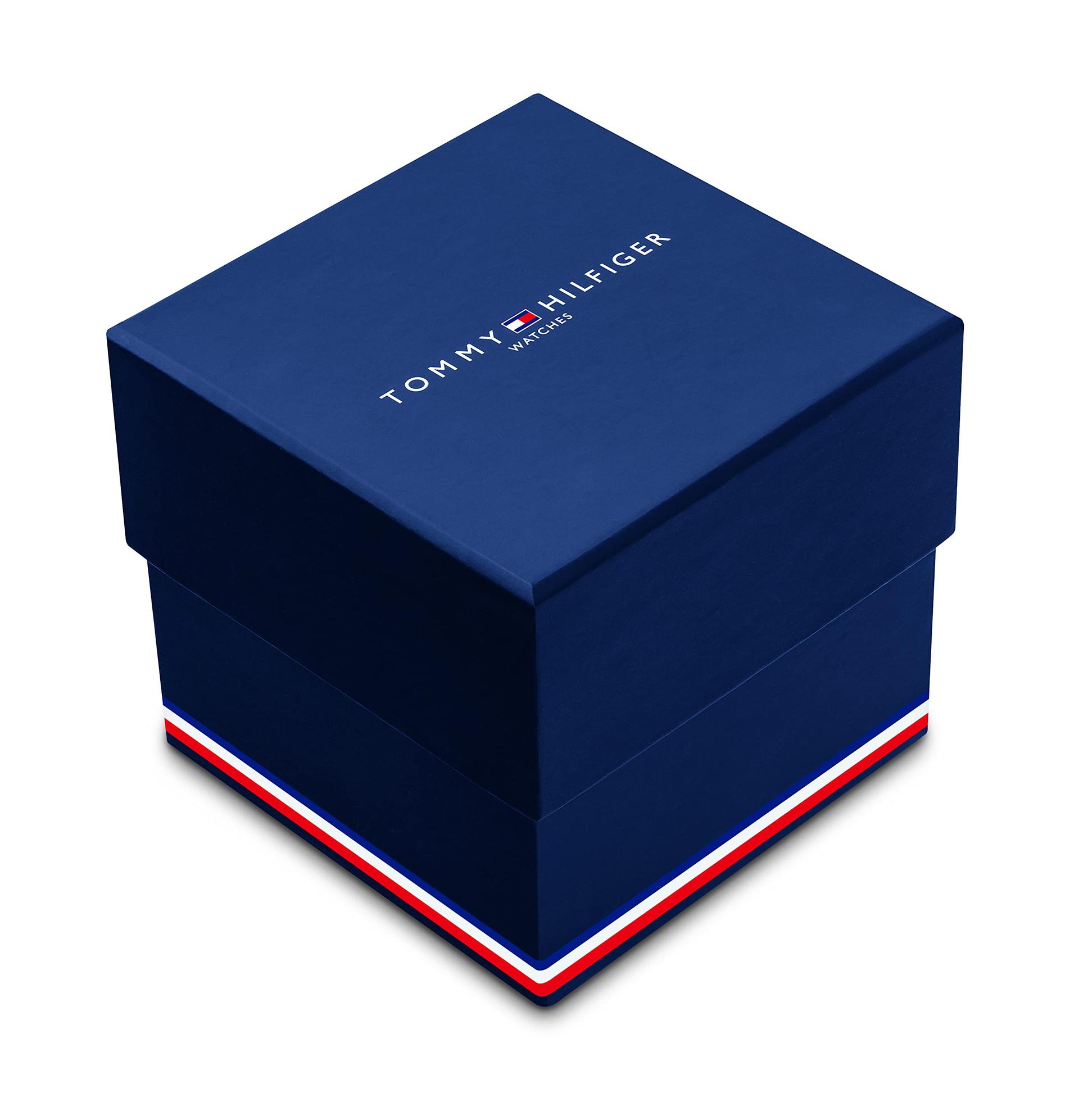 Tommy Hilfiger Meeste Analoog-Multifunktsionaalne Kvarts-Kell 46mm – Tumesinine Sihverplaat ja Silikoonrihm, Päeva-, Kuupäeva- ja 24-tunni Funktsioonidega, Veekindel kuni 5ATM – 1791474 – pilt 7
