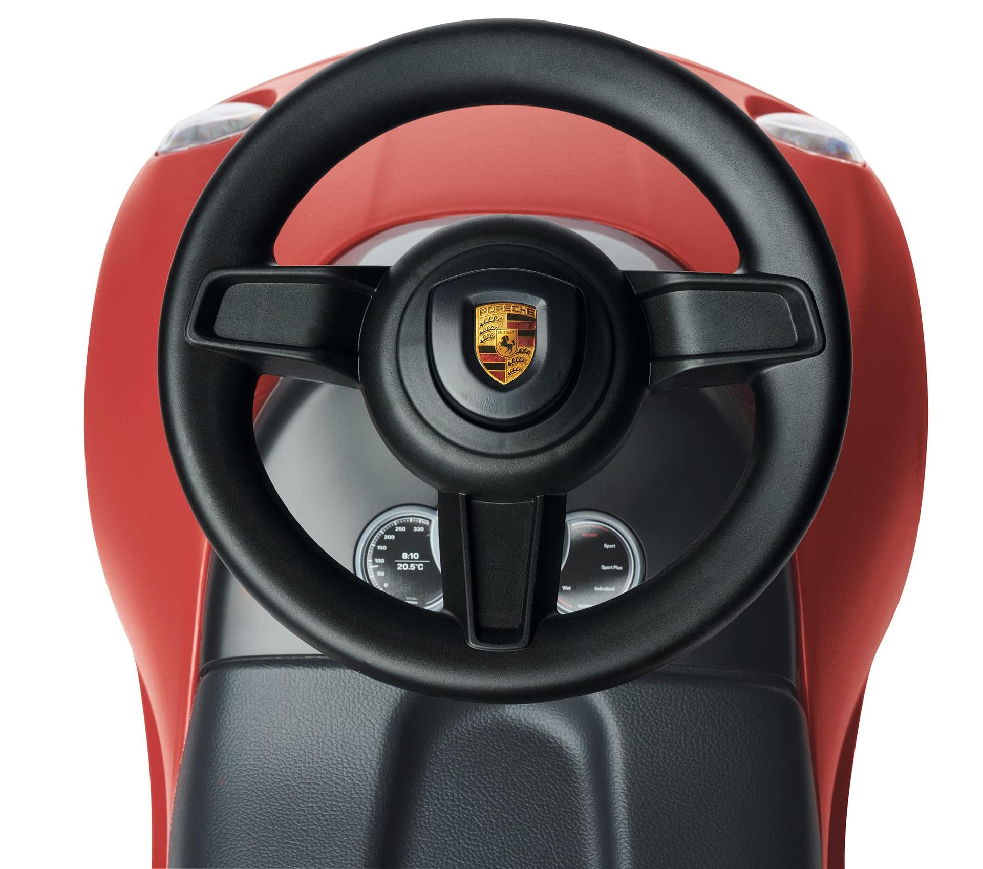 BIG – Baby Porsche 911 – Kujundatud Porsche Design Studios poolt, laiade vaiksete rehvide ja hea haarduvusega rooliga, lükatav auto, lastele alates 18. elukuust, punane – kasutusnäide