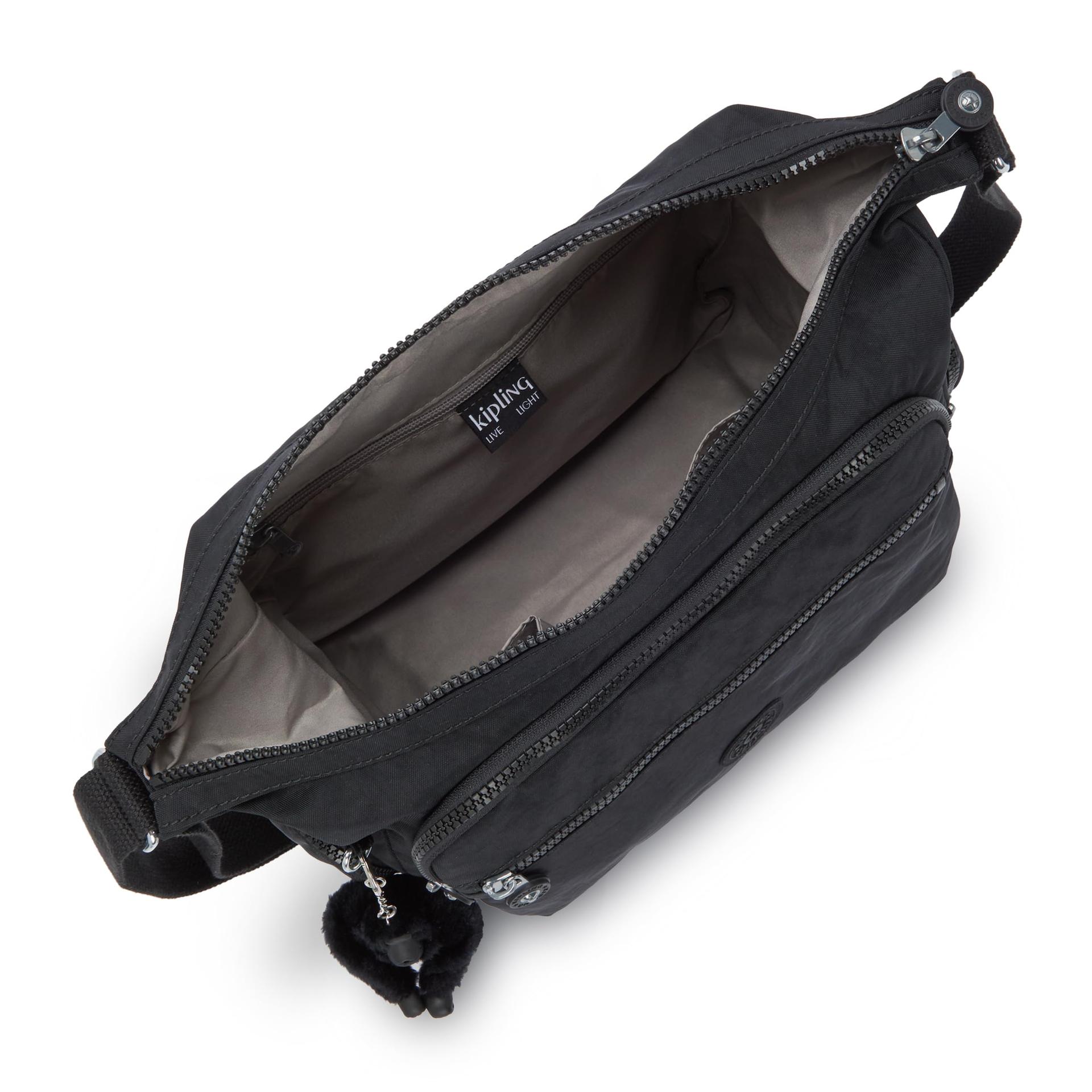 Kipling GABBIE keskmise suurusega õlakott, Black Noir (must) – kasutusnäide