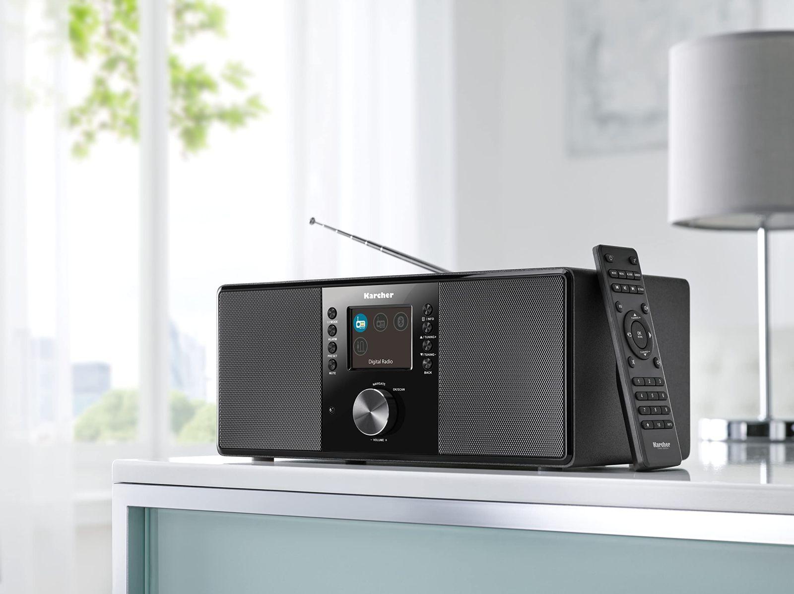 Karcher DAB 5000+ Digitaalraadio (DAB+ / FM-RDS, Bluetooth, AUX-IN, äratuskell kahe äratusega) Must – kasutusnäide