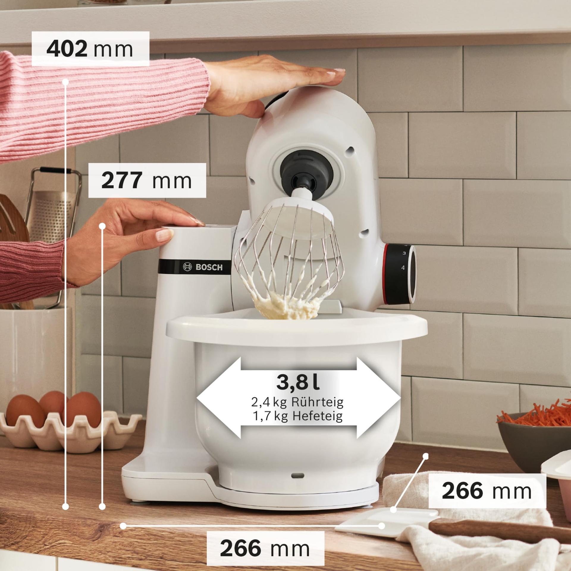 Bosch köögikombain Serie 2 MUMS2AW01, 3,8L plastkauss, viilutaja, 4 lõikeketta, 4 kiirust, taignakonks / vispel / segamisvispel, nõudepesumasinas pestav, 700 W, valge – kasutusnäide