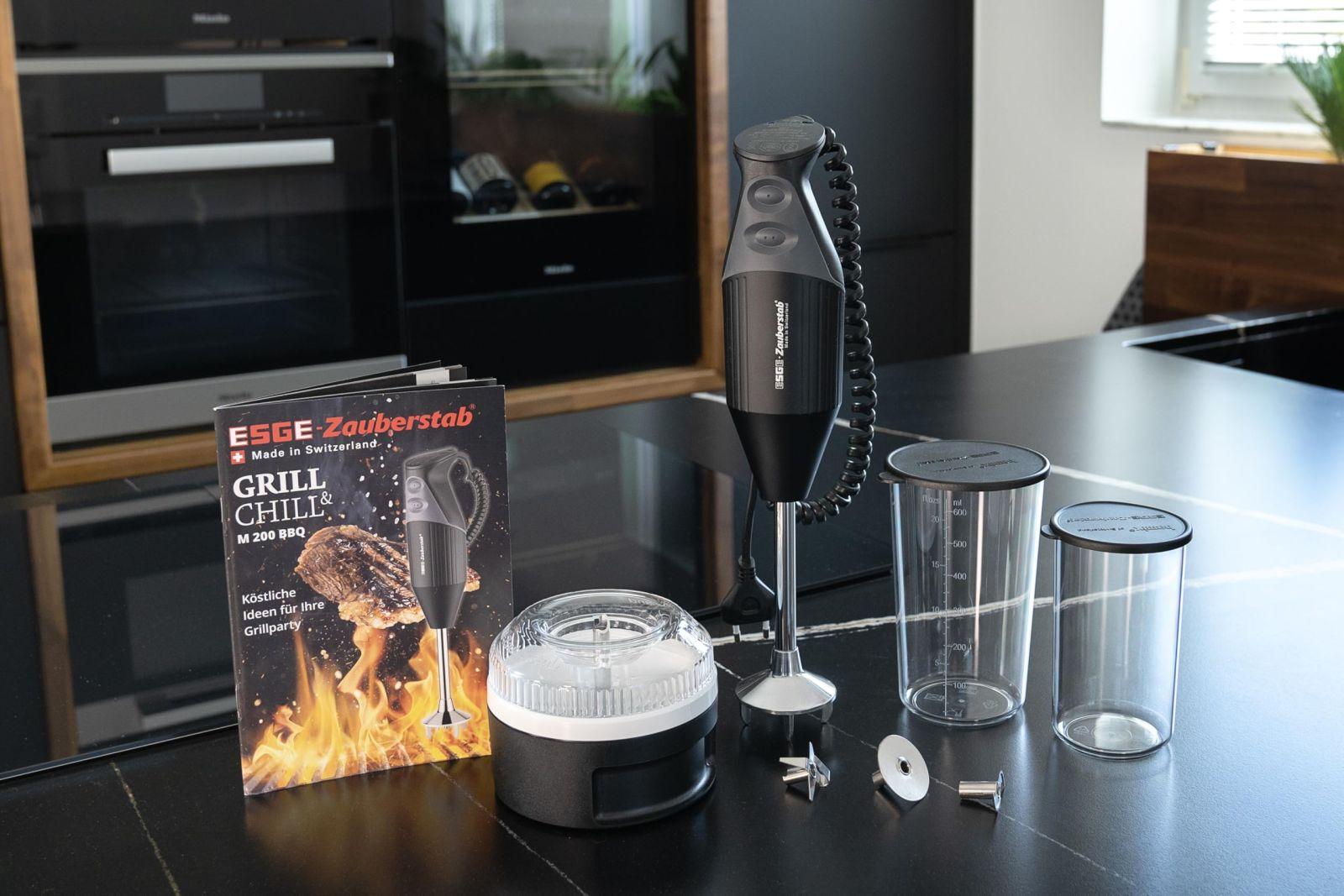 ESGE Zauberstab M 200 BBQ 98215 saumikser must, käsimikser, professionaalne, kuni 17 000 p/min, 200 W, ergonoomiline käepide, kaksiklüliti, kinnituskeskkond, AC-mootor – detailne vaade