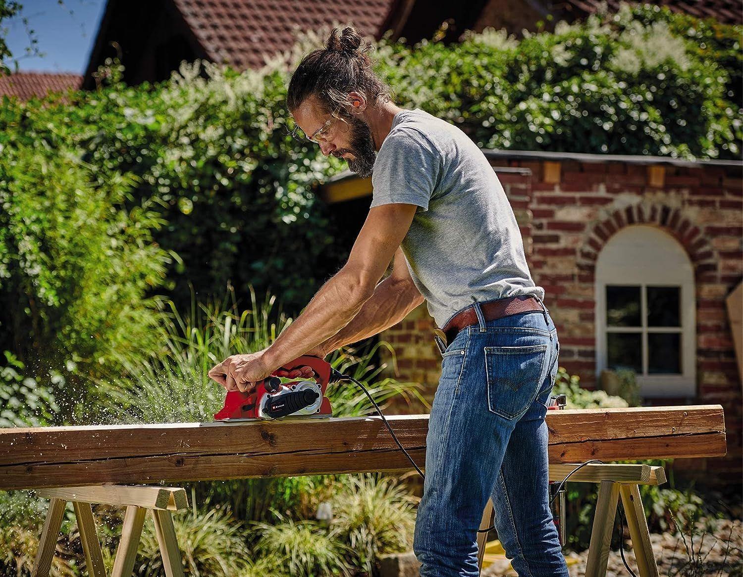 Einhell elektrihöövel TE-PL 900 (900 W, kuni 3 mm hööveldussügavus, suur teravõll, 3 V-soonega tald, Softgrip-käepide, kaasa arvatud rööpjuht, sügavuspiirik, TCT-höövlitera) – detailne vaade
