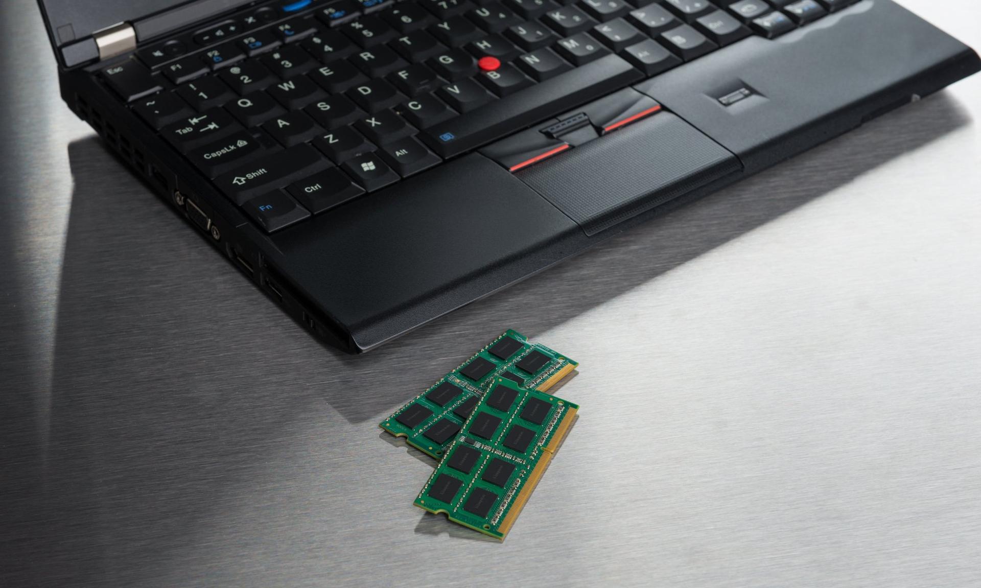 Kingston Bränditud Mälu 32GB DDR4 3200MT/s SODIMM KCP432SD8/32 Sülearvuti Mälu