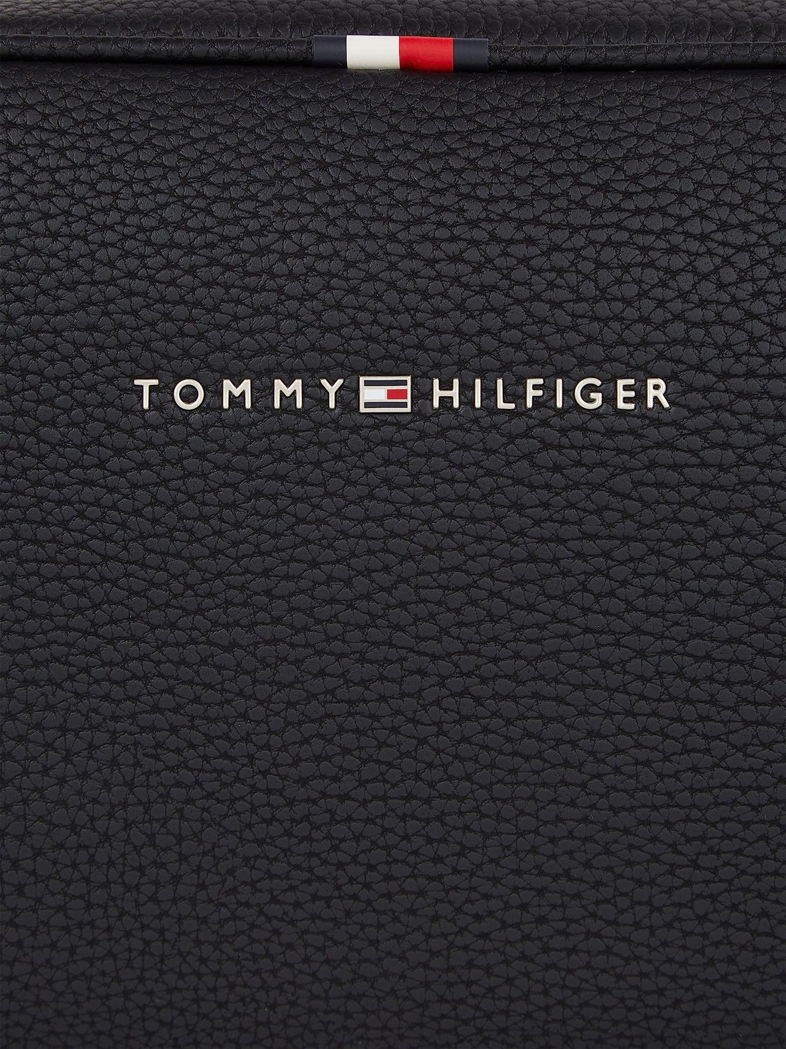 Tommy Hilfiger ESSENTIAL PU tualettkott meestele, must (Black), universaalne suurus – pakend ja tarvikud