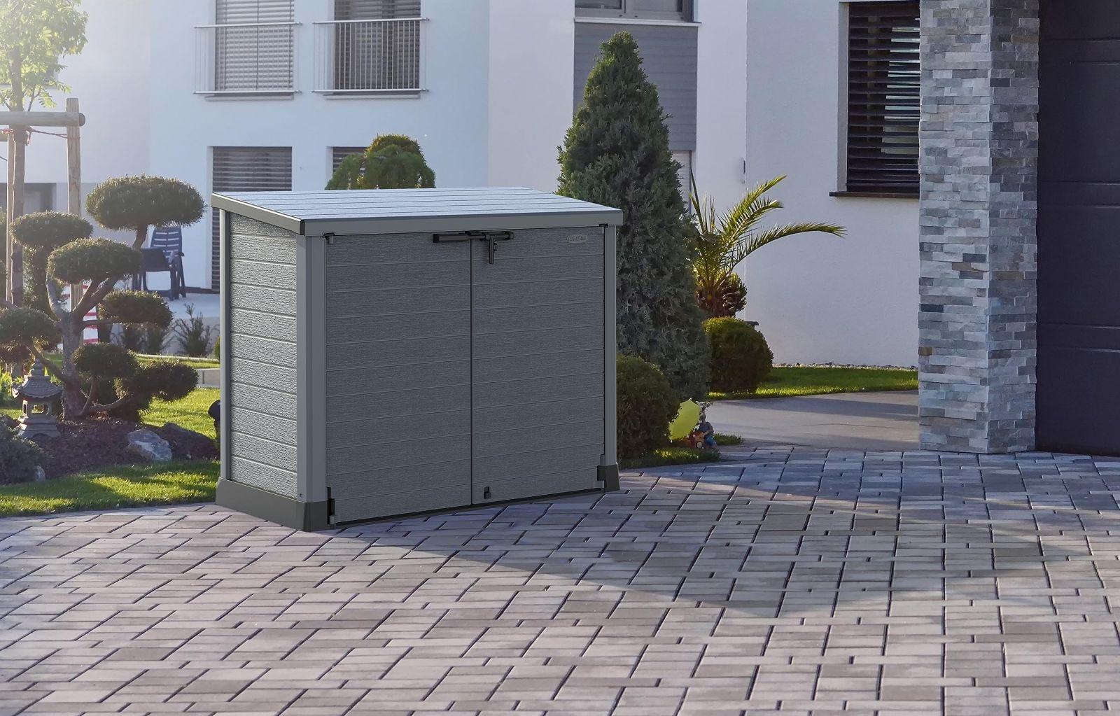 Duramax Cedargrain StoreAway 1200L aiakuur plastikust / tasane kaas, prügikastikast, aiakuur, vastupidav konstruktsioon, ideaalne tööriistadele, BBQ-dele ja 2x 240L prügikastidele, 145x85x125 cm, hall – kasutusnäide