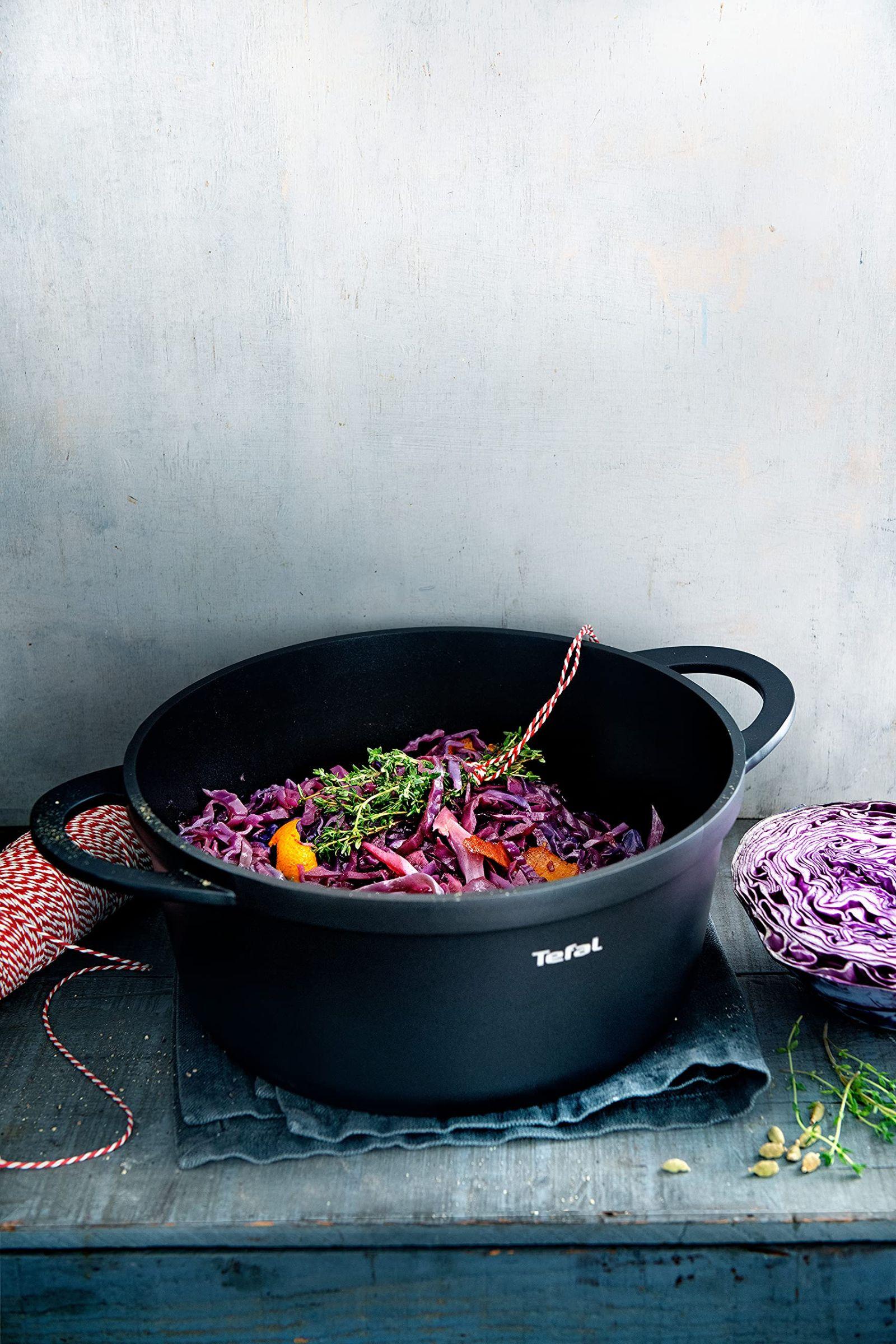 Tefal TRATTORIA E21853 hautamispott | Alumiiniumvalu | Valualumiiniumist kaas | Mittekleepuv kate | Suurepärane soojapidavus | Hautamisroogade jaoks | Silikoonist käepideme kaitsega | Praepott | Induktsioonisobiv | Must, 28 cm – lisavaade
