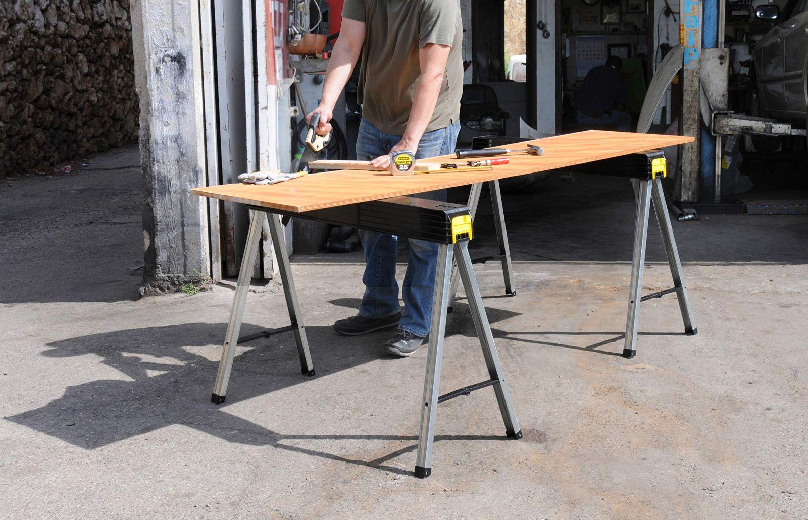 Stanley kokkupandav tugijalgade paar metallist 1-97-475 – plastikust kattega ja libisemiskindlate kummijalgadega – kuni 340 kg kandevõime – 101,7 x 12,5 x 75,8 cm – lisavaade