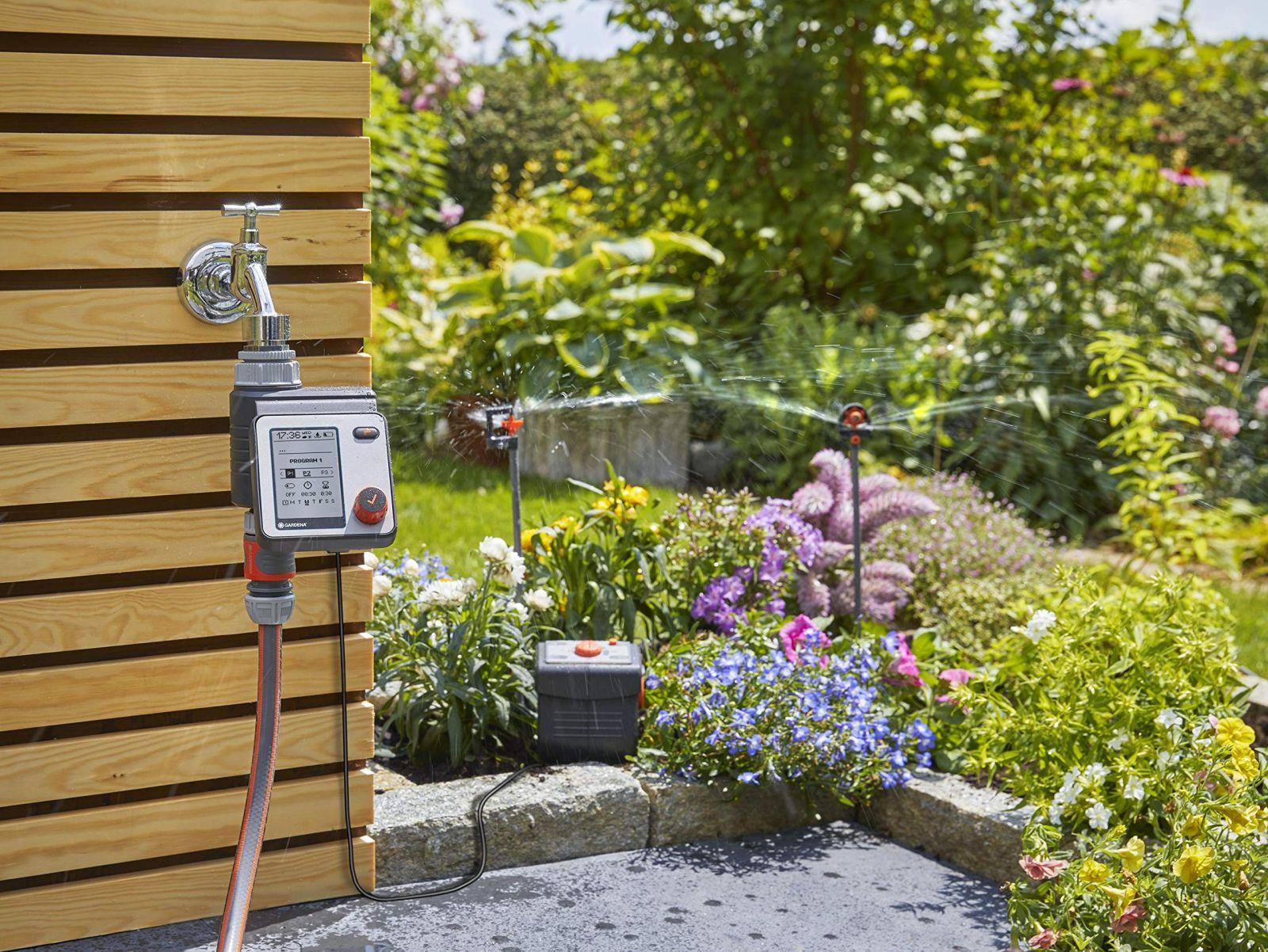 Gardena Master Kastmiskontroller: Automaatne ja ajasäästlik kastmine, 6 ajakava, LCD-ekraan, Water Now funktsioon, Safe-Stop (1892-20) – kasutusnäide