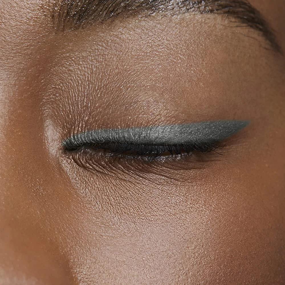 Avon 1556743 eyeliner – detailne lähivaade – emade ja õdede kingitus