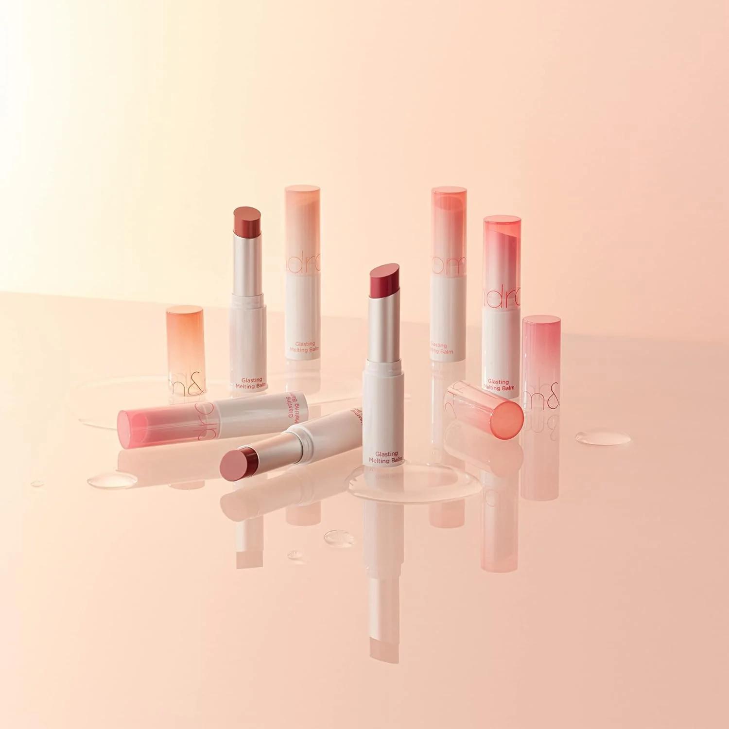 rom&nd niisutav Glasting Melting Balm — läbipaistev värv – lisavaade