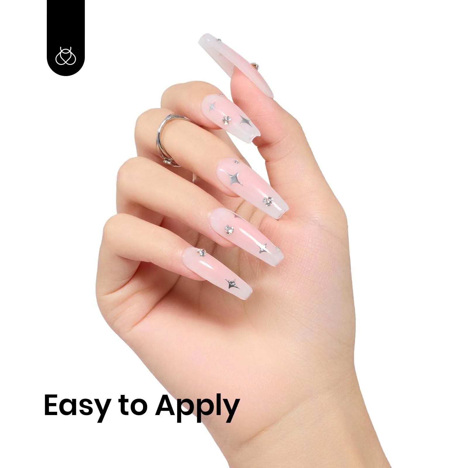beetles Gel Polish – naturaalne perle läikiv geellakk 15 ml – kasutusnäide