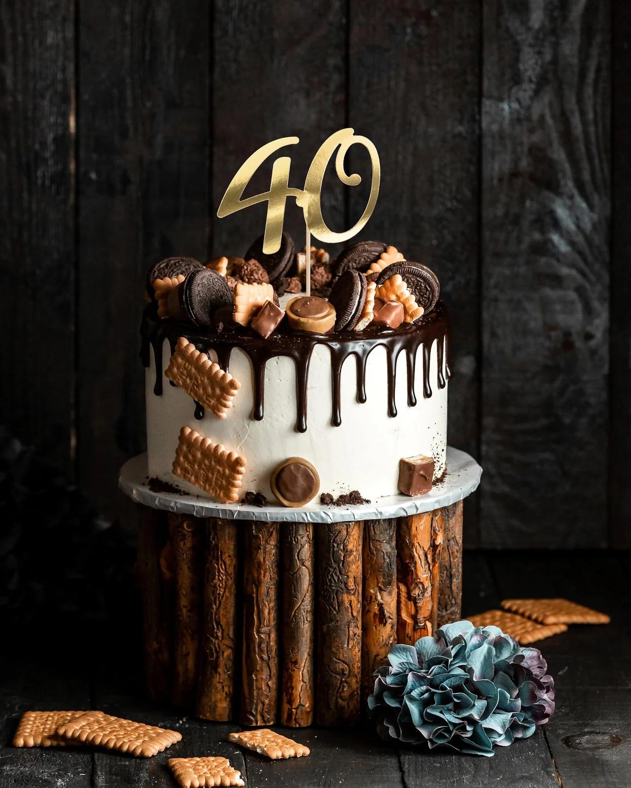 Libetui kuldne 40 cake topper – elegantne peotükk – pakend ja tarvikud