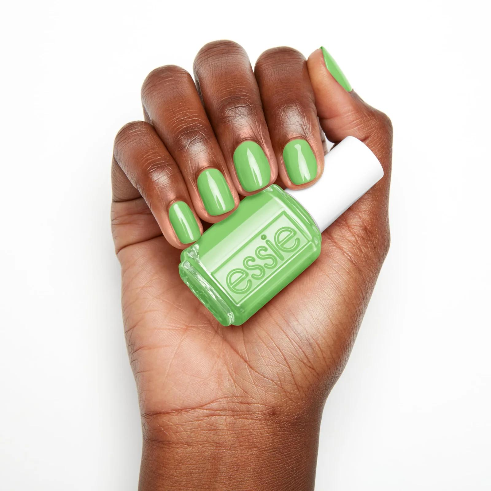 essie limetiroheline küünelakk – intensiivne ja püsiv toon – pilt 6