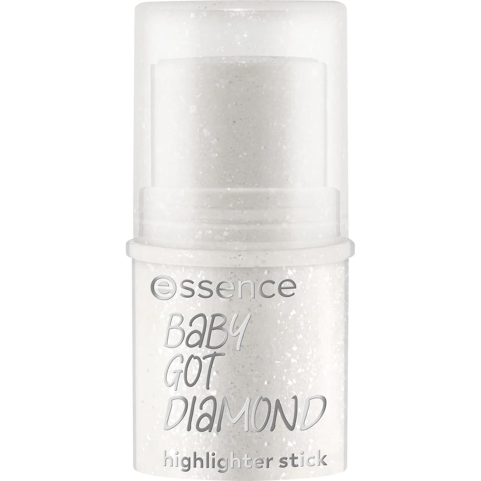 essence cosmetics 4059729517005 highlighterid – detailne lähivaade