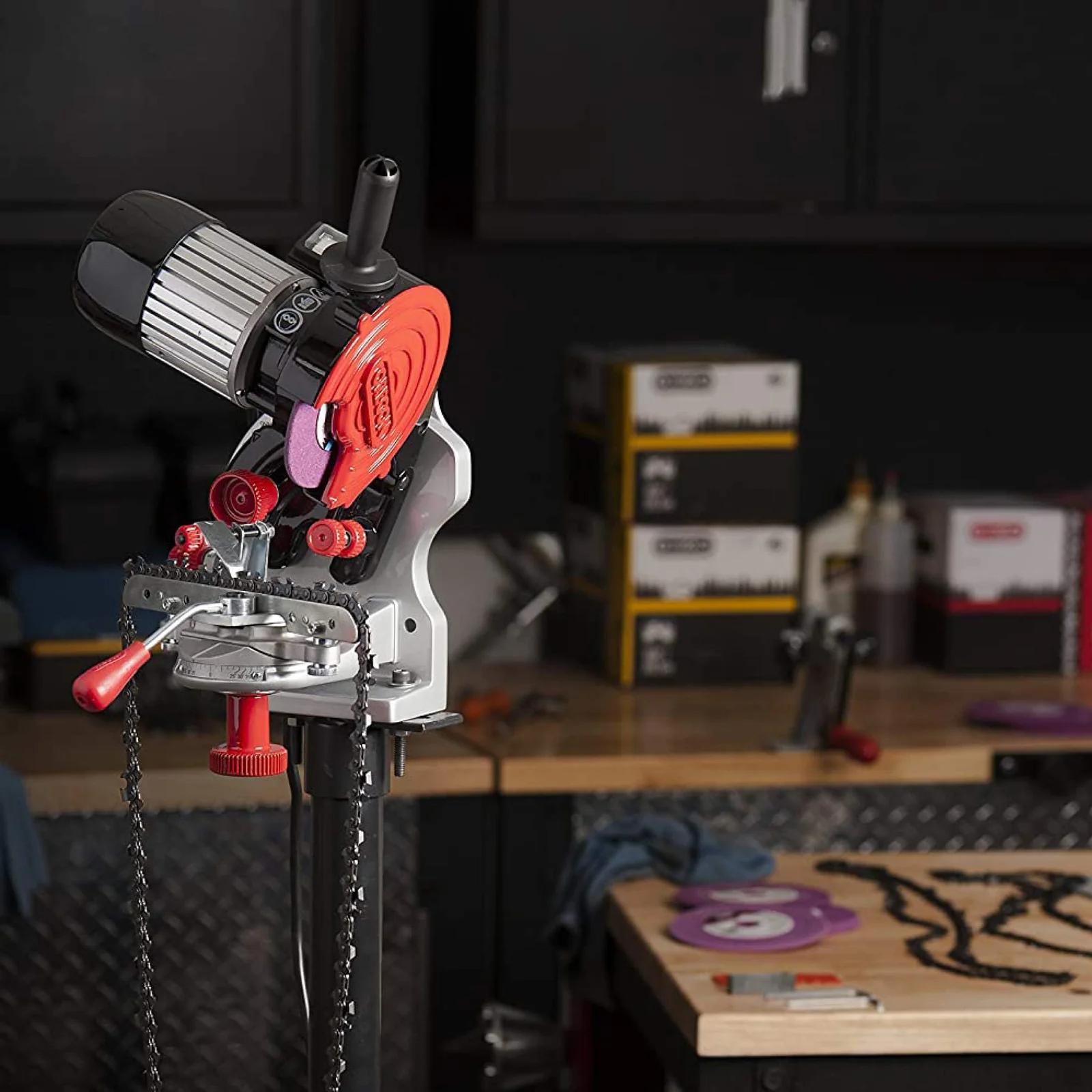 Oregon professionaalne 230V lauapealne ja seinakinnitusega ketiteritaja, sobib Oregon, Stihl, Husqvarna ja teistele kettsaekettidele – hall/must/punane (410-230) – detailne vaade