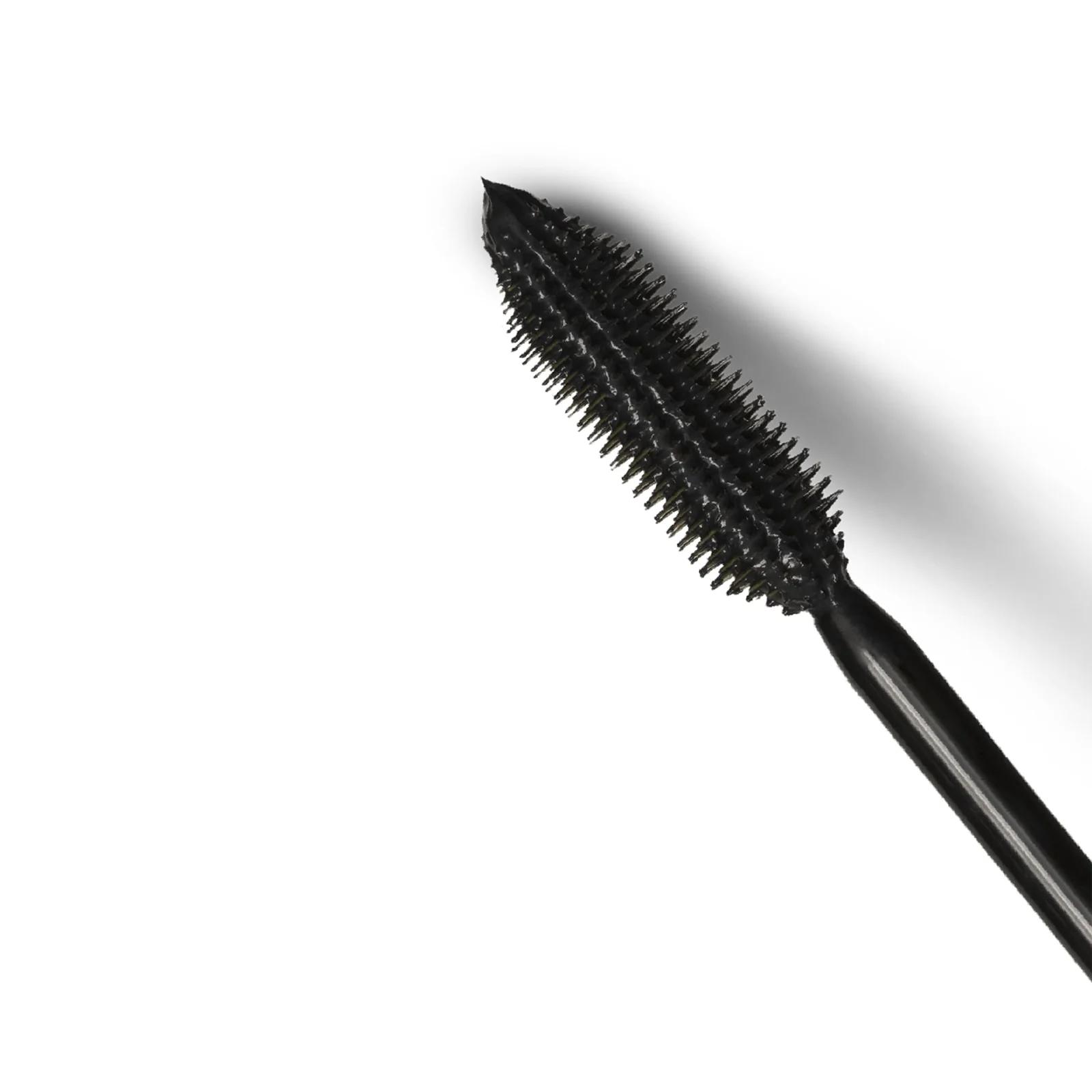 L'Oreal Paris 3600521893500 ripsmetušš – detailne lähivaade
