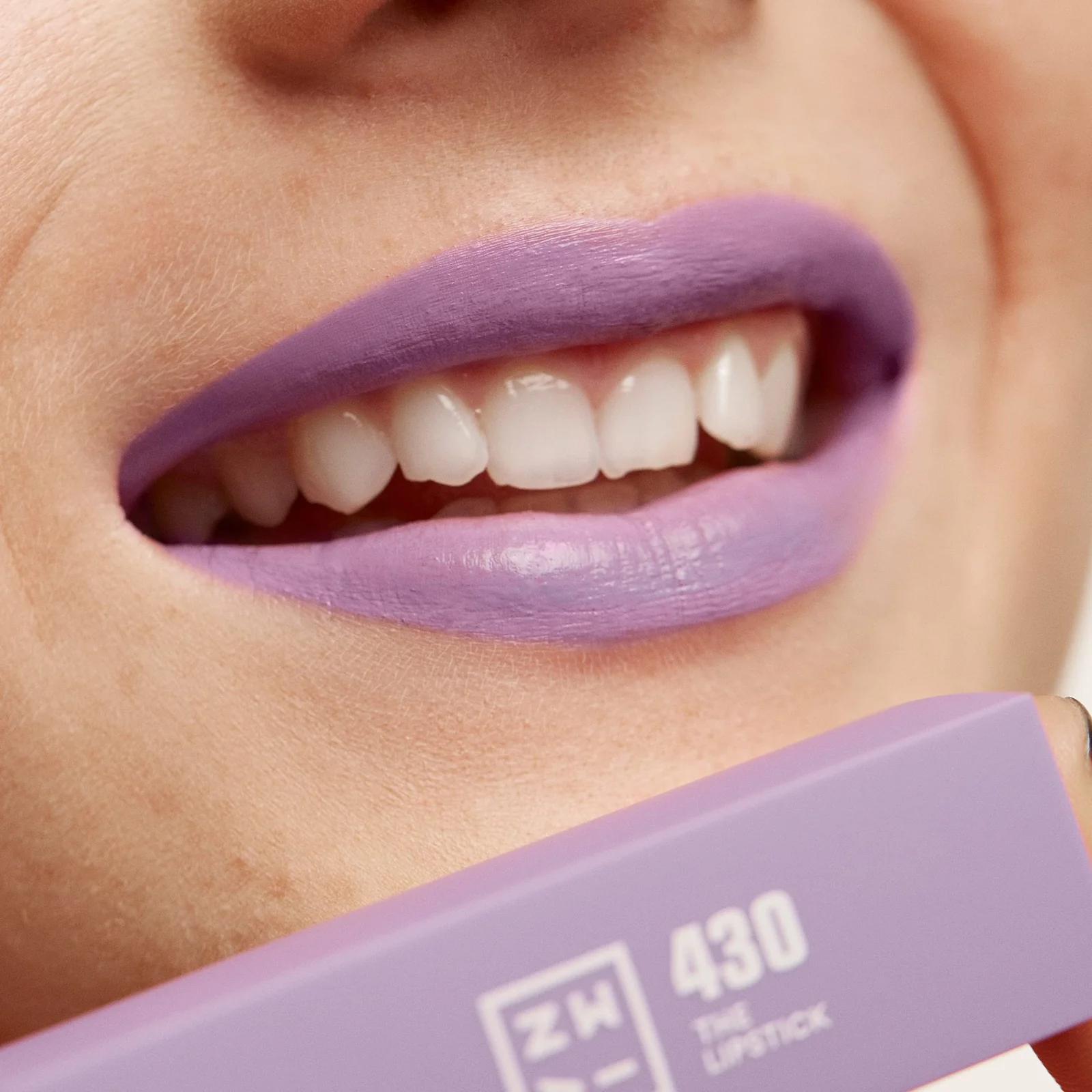 3ina pehme matt huulepulk — niisutav lavendel The Lipstick 430 – pakend ja tarvikud
