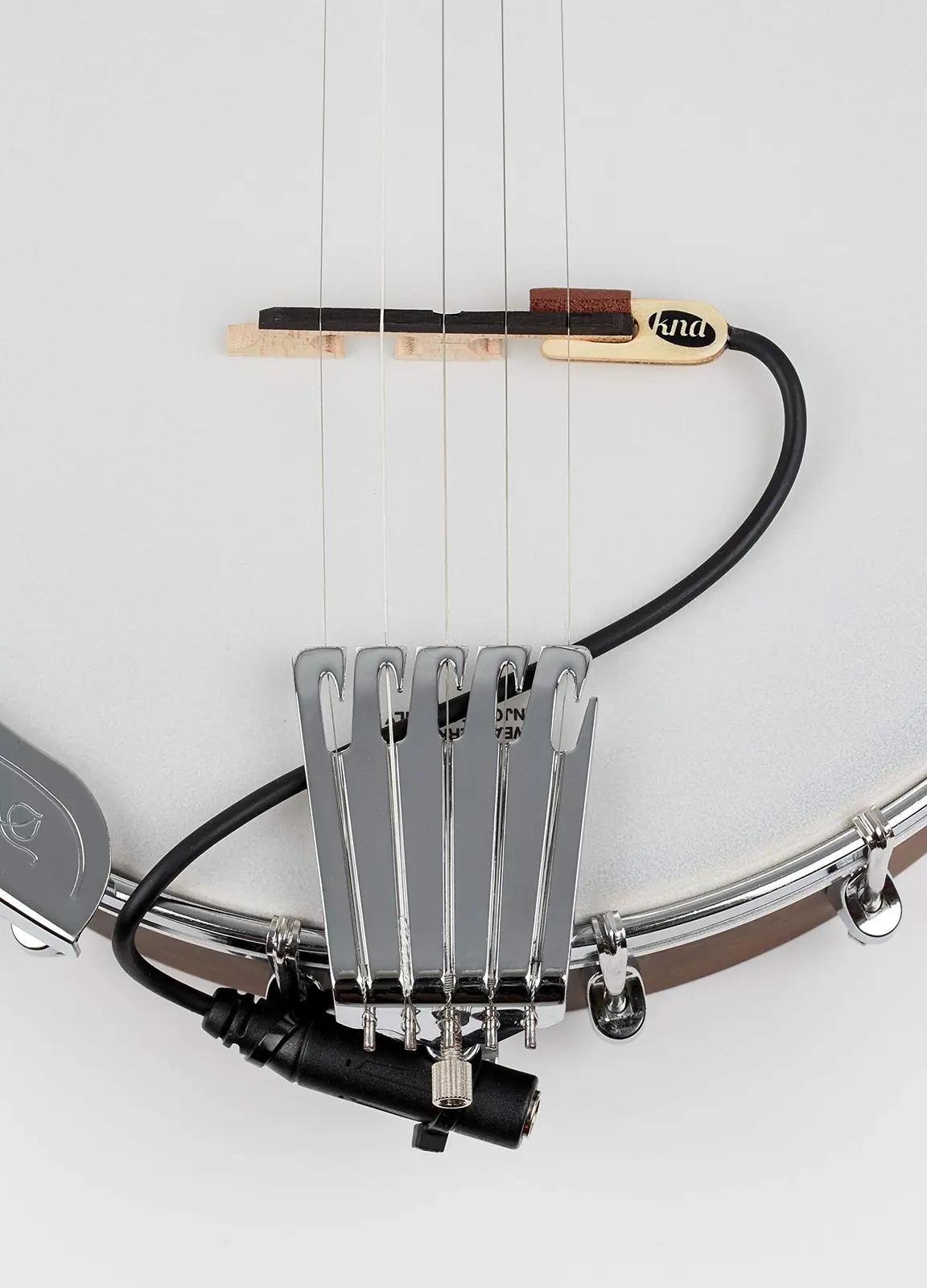 KNA naturaalse ahornpuitu banjo pickup – kompaktne BP-1 – lisavaade