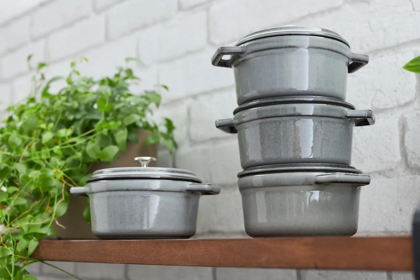STAUB malm-poti 16 cm — vastupidav ja ilus kingitus kööki – lisavaade
