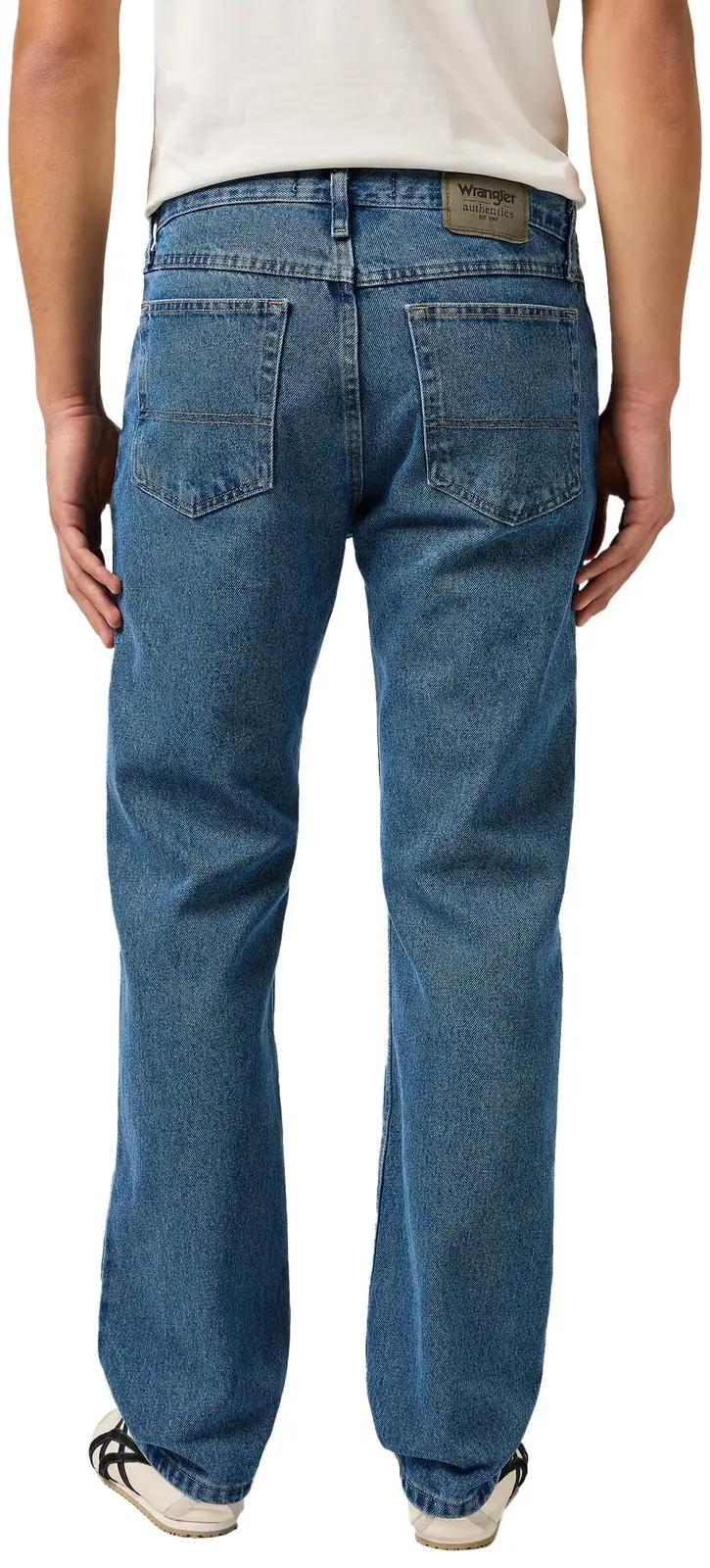 Wrangler Authentics mugav puuvillane meeste teksapüksid stonewash – kasutusnäide