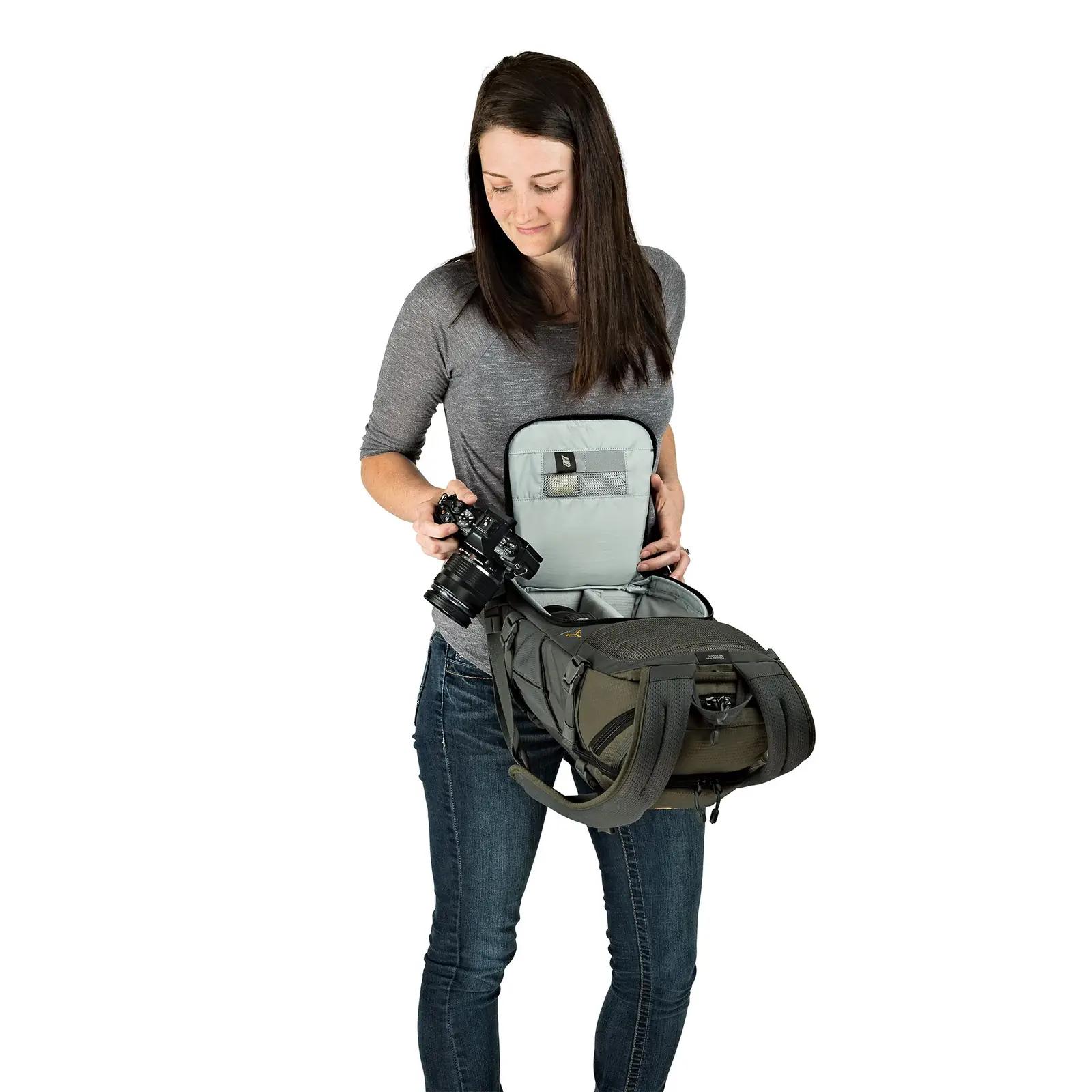 Lowepro kerge ja kaitsev Flipside Trek kaamerakott – pilt 7