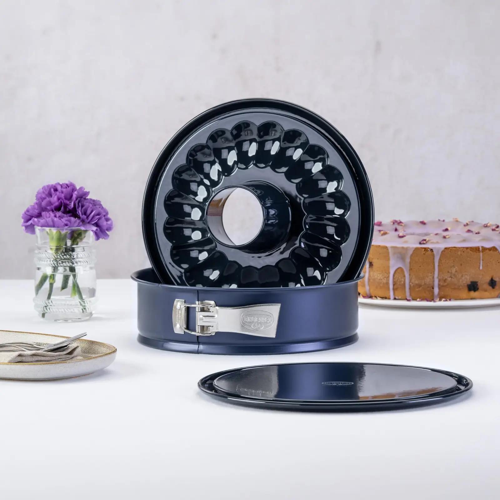Dr. Oetker emaille-springvorm Ø26 cm – vastupidav ja dekoratiivne – detailne vaade