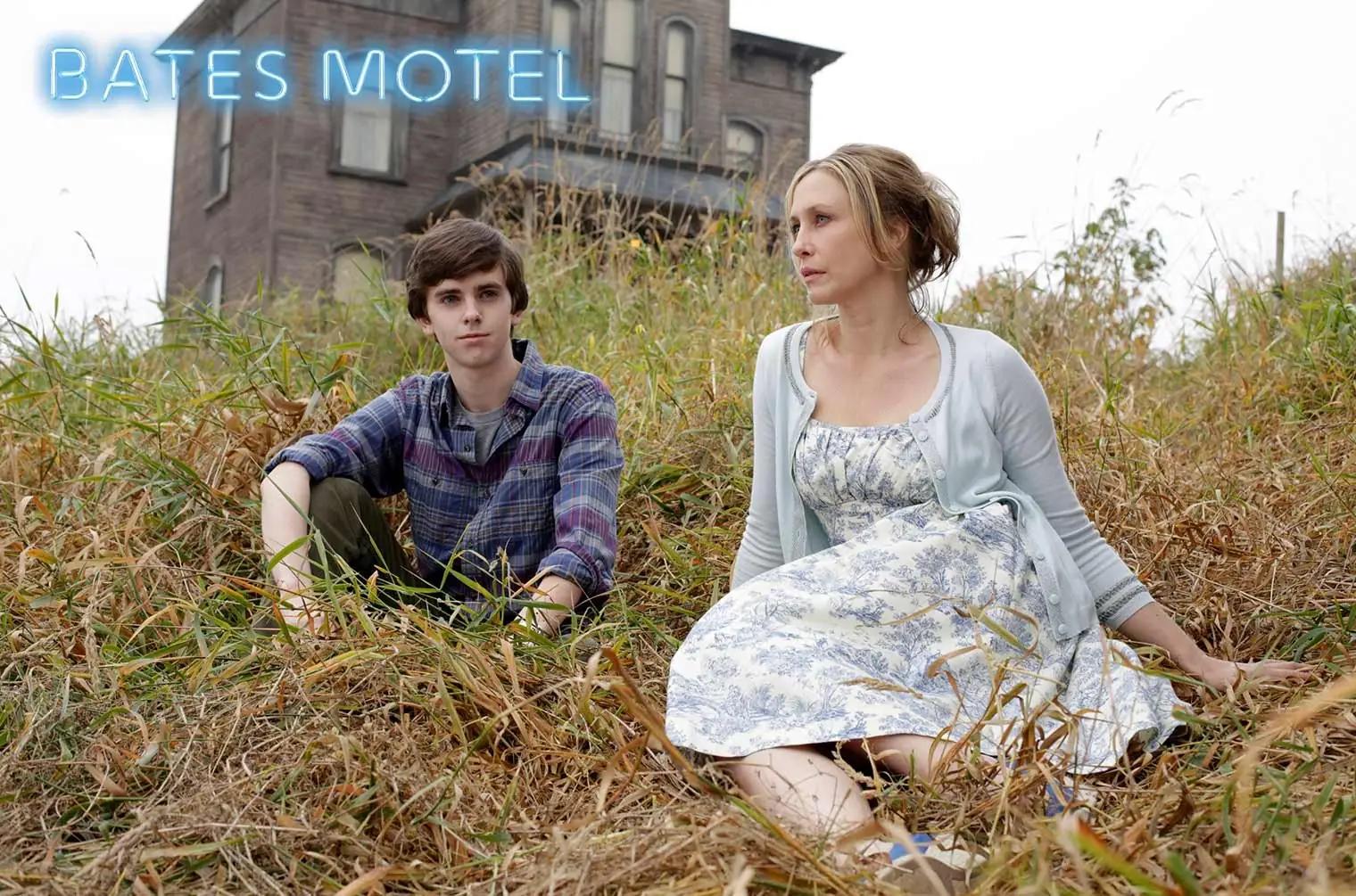 Universal Pictures DVD-kast: Bates Motel täistsükkel – pakend ja tarvikud