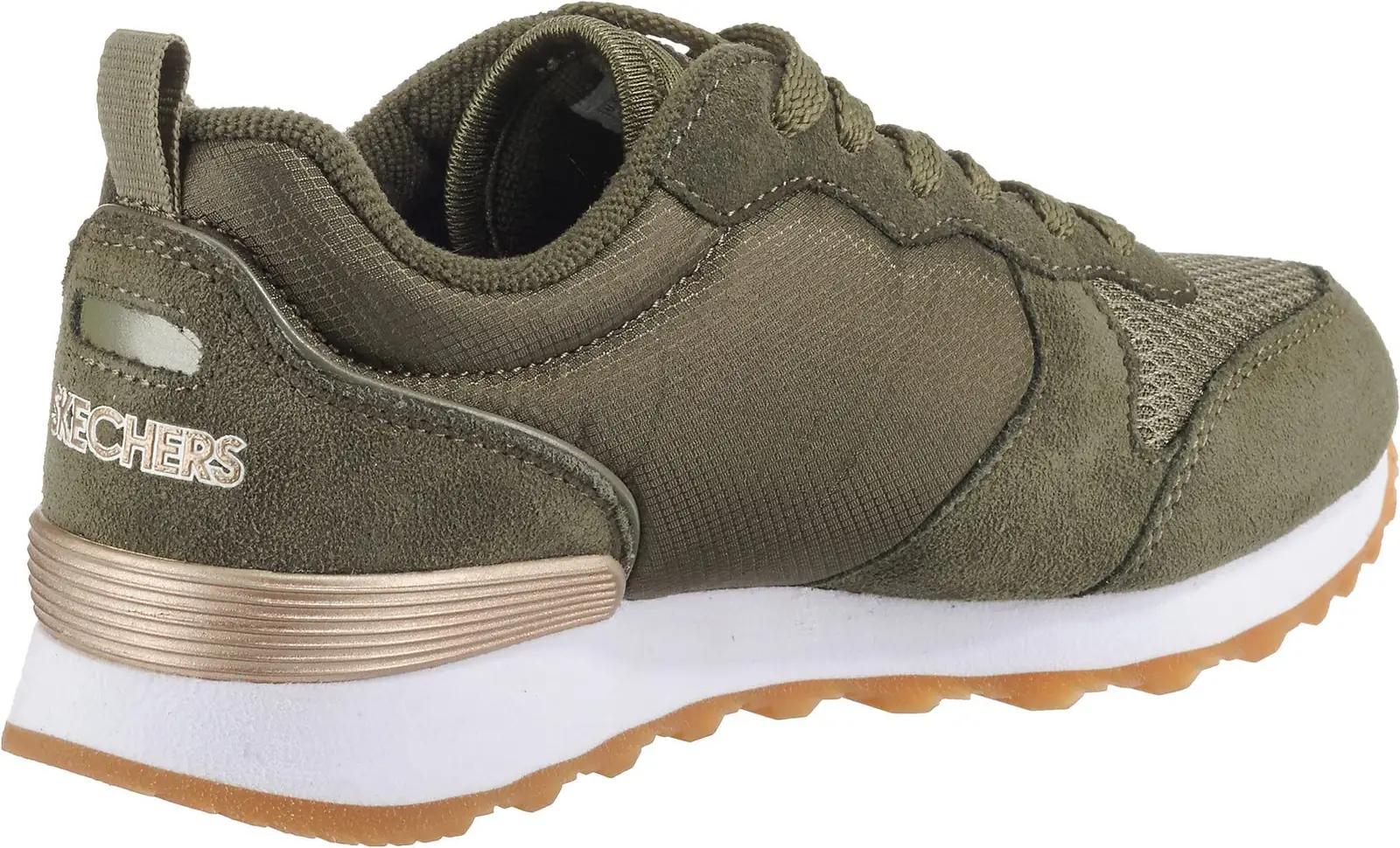 Skechers naiste nahast vabaajajalats – mugav ja stiilne kingitus – kasutusnäide