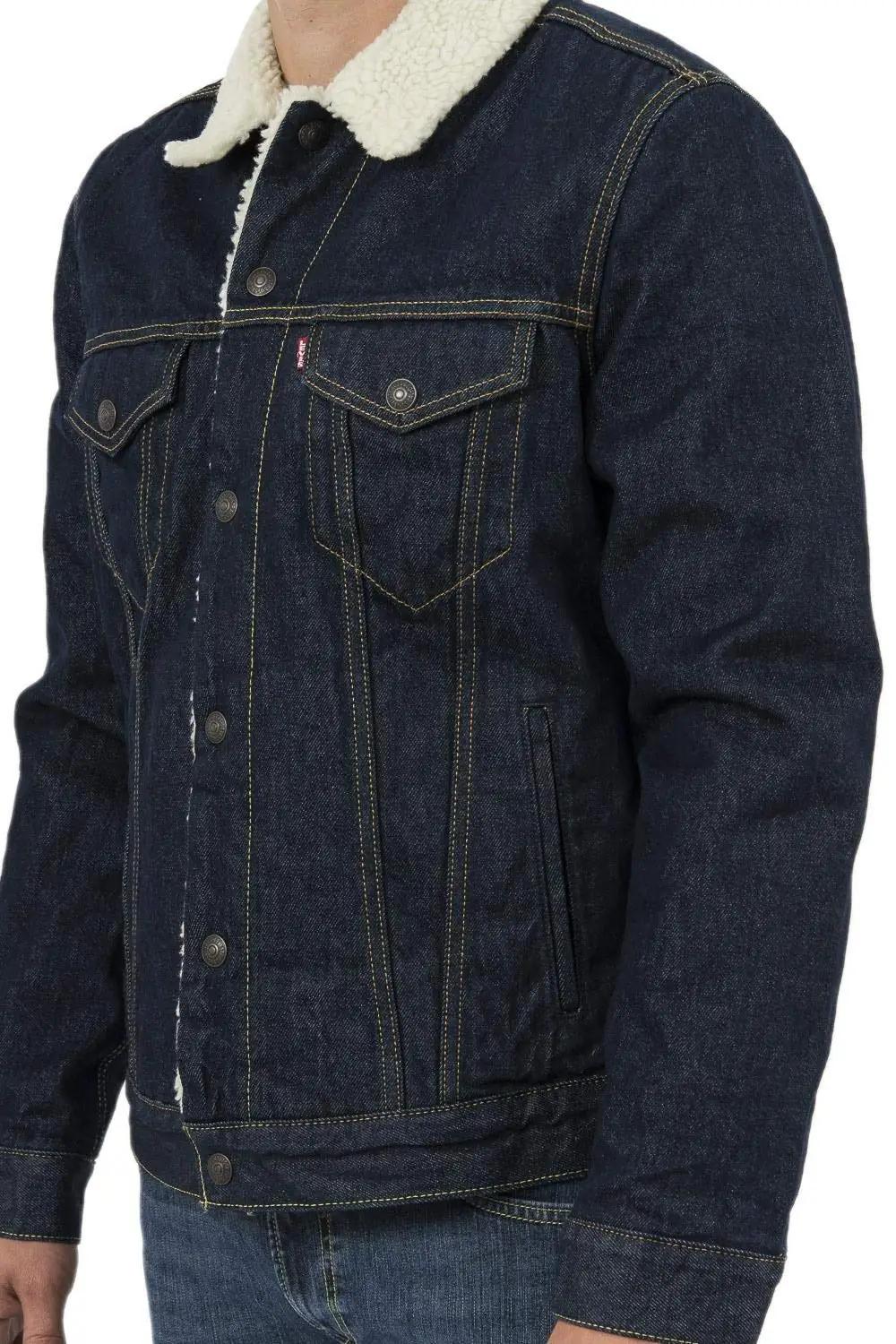 Levi’s denim-jope sooja sherpa-voodriga — mugav ja vastupidav – pakend ja tarvikud