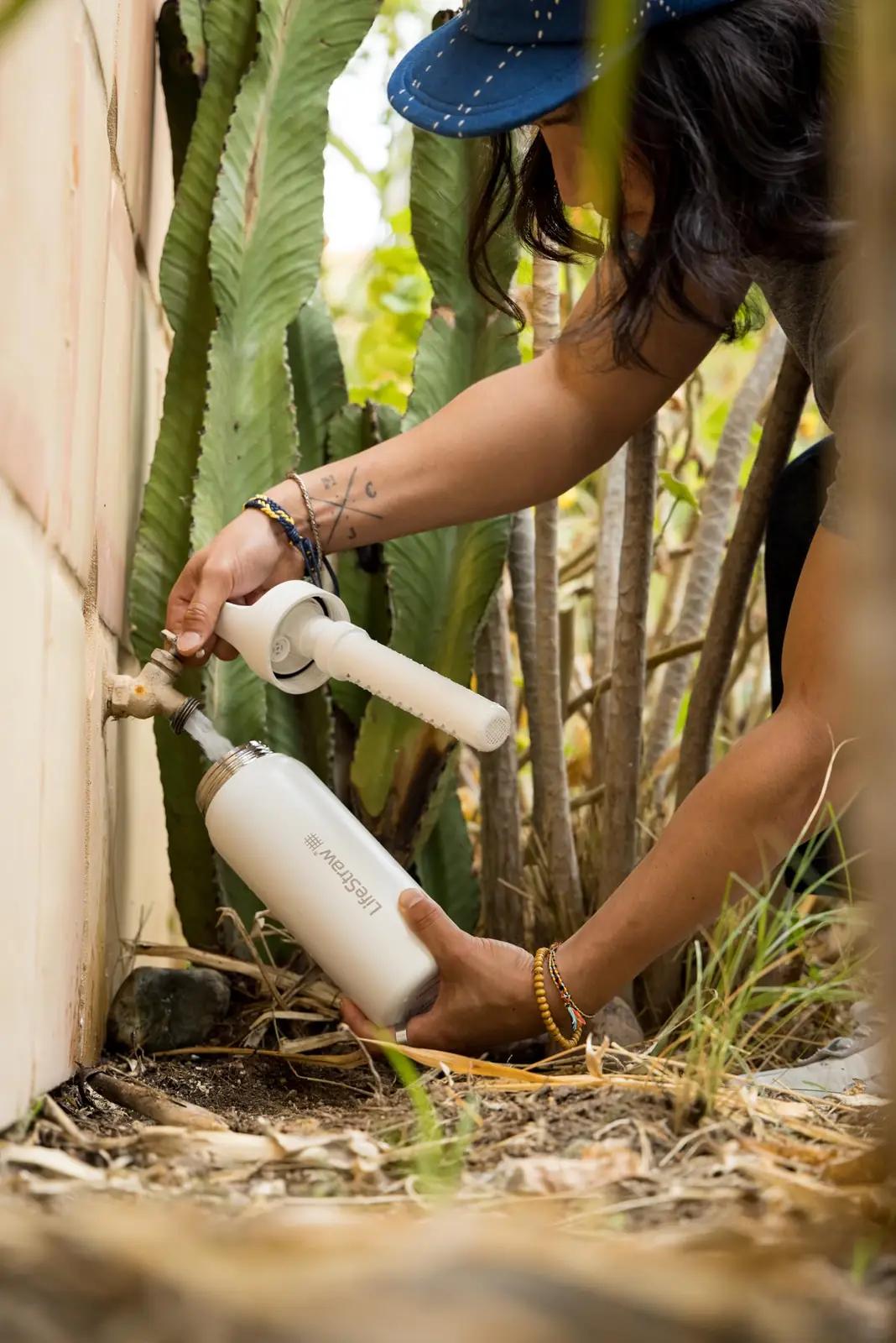 LifeStraw isoleeritud roostevaba joogipudel 700 ml – lisavaade