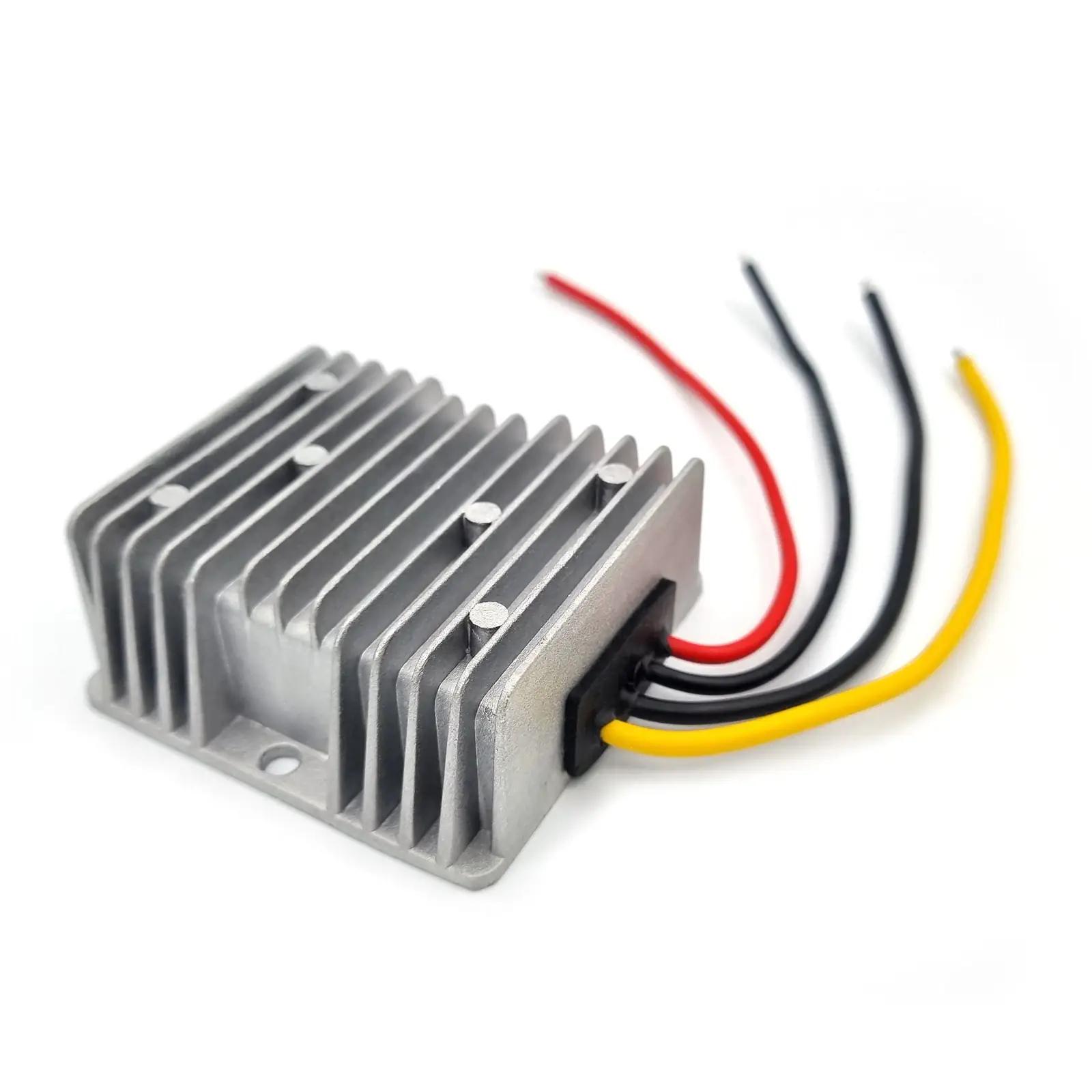 Bauer Electronics vastupidav 12V muundur — kompaktne 240W toide – detailne vaade
