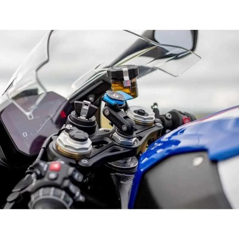 QUAD LOCK alumiiniumist mootoratta otsikukinnitus – detailne vaade