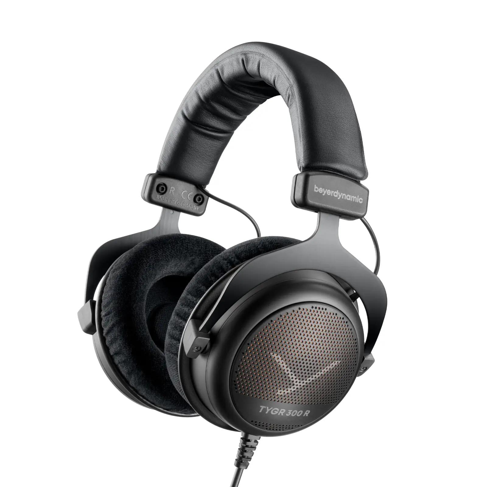 beyerdynamic avatud mängukõrvaklapid — kerge plastik