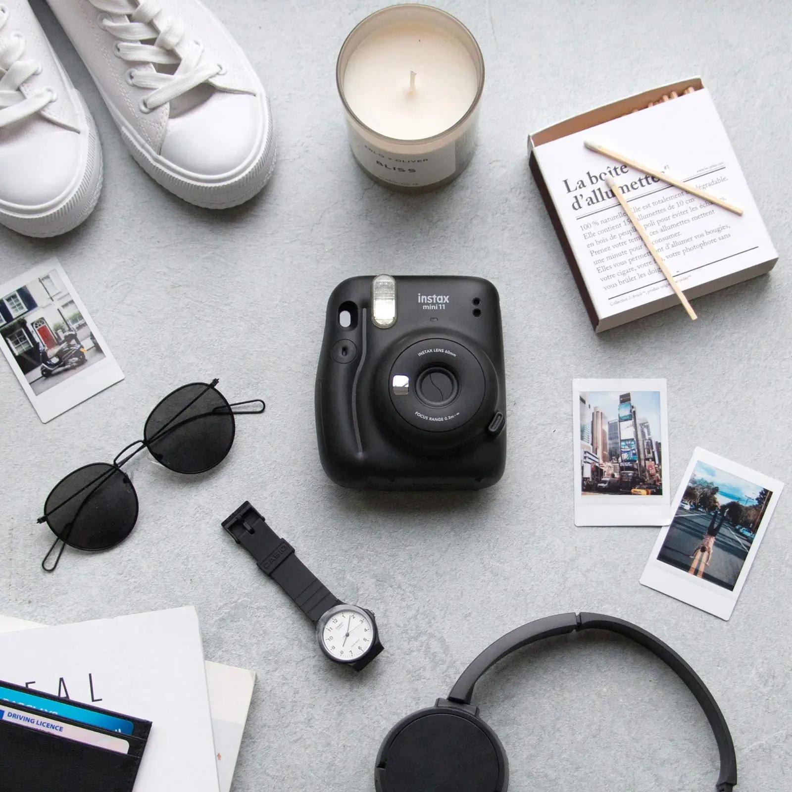 INSTAX Charcoal-Gray mini 11 — lihtne ja kaasaskantav pildikene – pilt 7