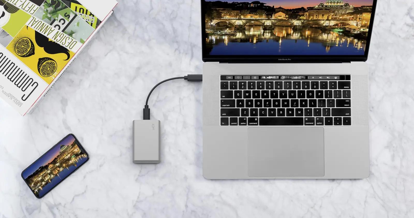LaCie Moon Silver 1TB kaasaskantav SSD — kiire varukoopia – pilt 9