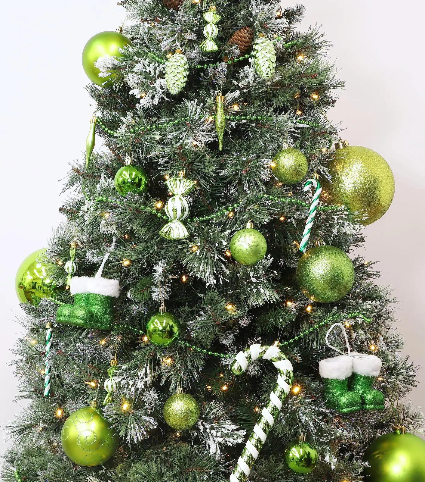 Christmas Concepts suurepärased 100mm jõulukuulid – kasutusnäide