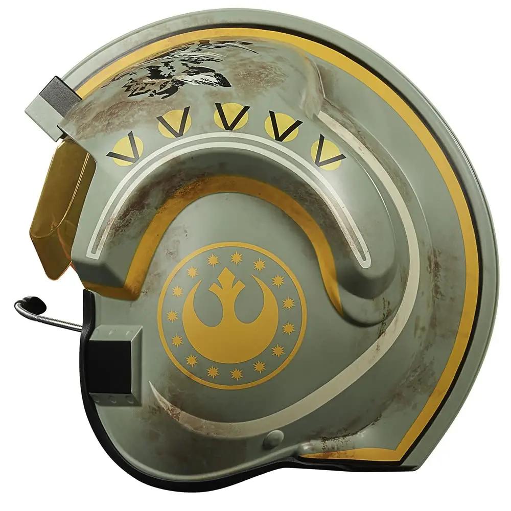 Hasbro kerge plastikust Trapper Wolf helmega rollimask – detailne vaade