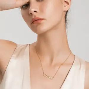 UMAGICBOX Collier Prénom Laura mood – detailne lähivaade